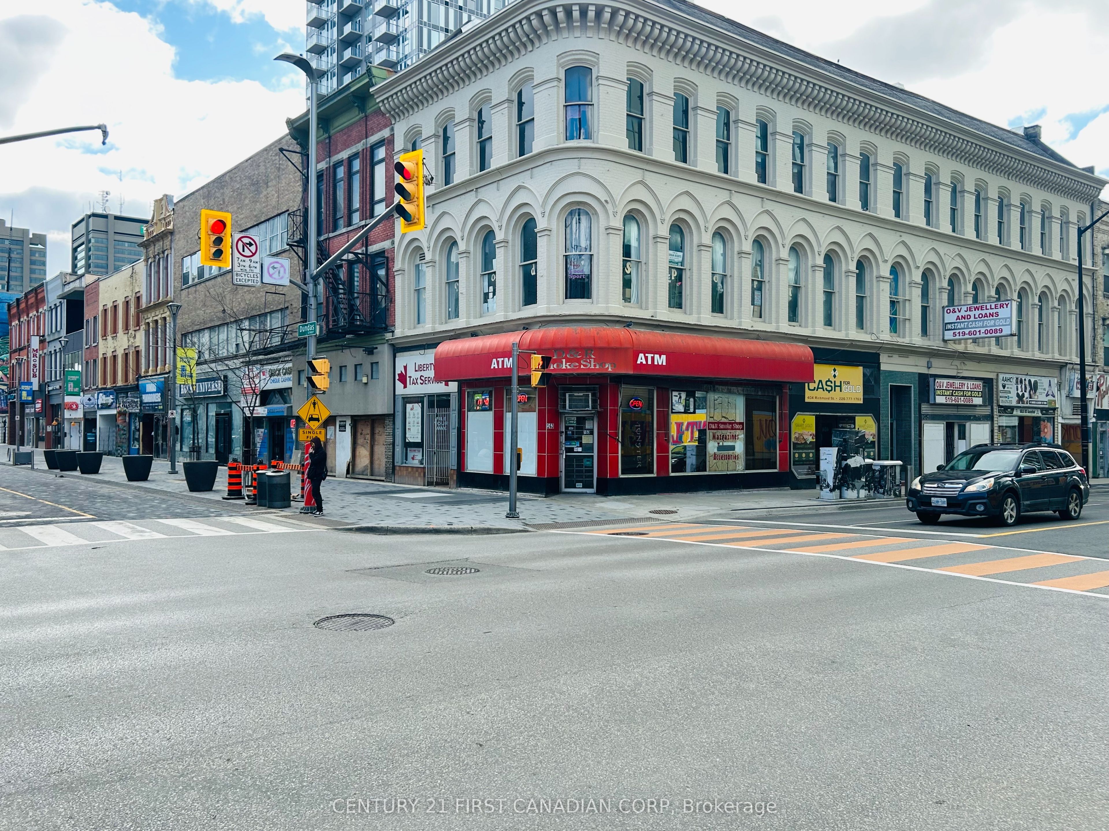 163 Dundas Street Property Photo 2