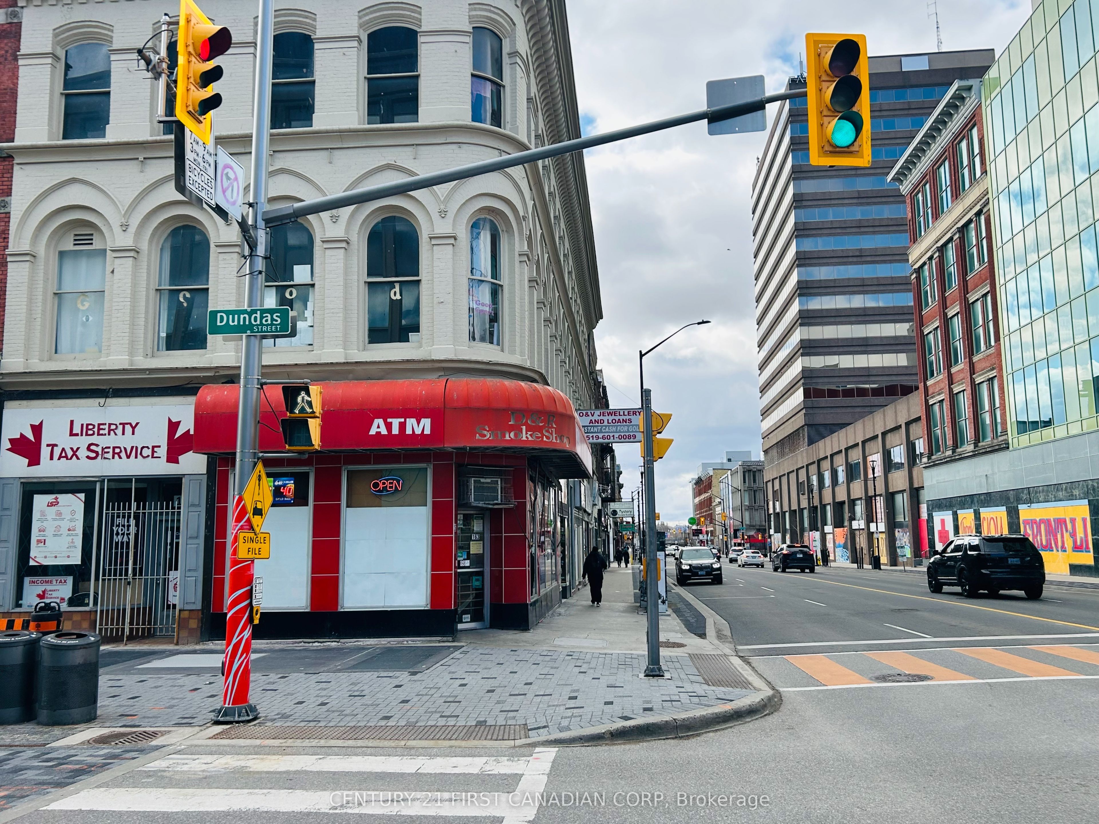 163 Dundas Street Property Photo 3