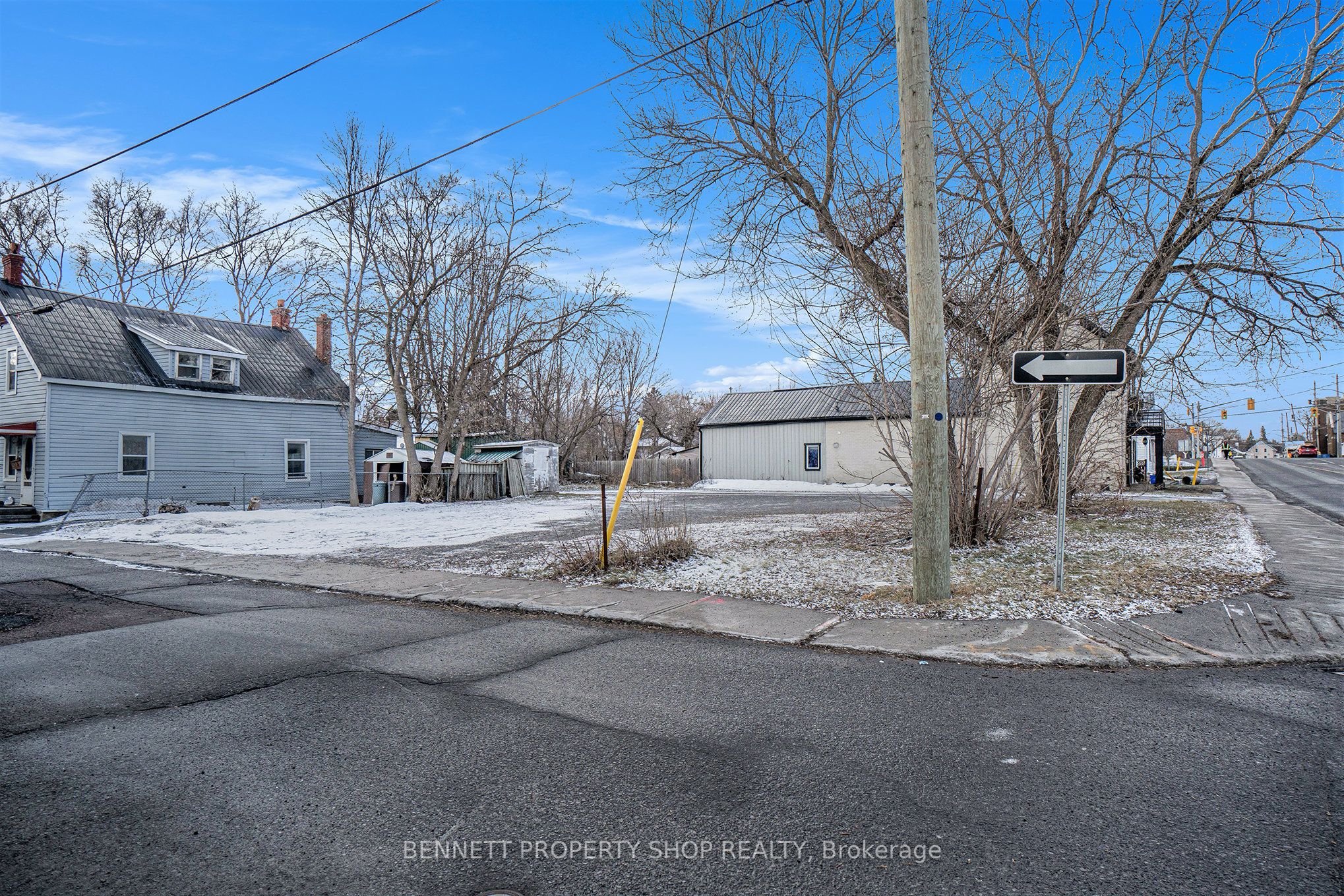 119 & 125 Daniel Street Property Photo 21