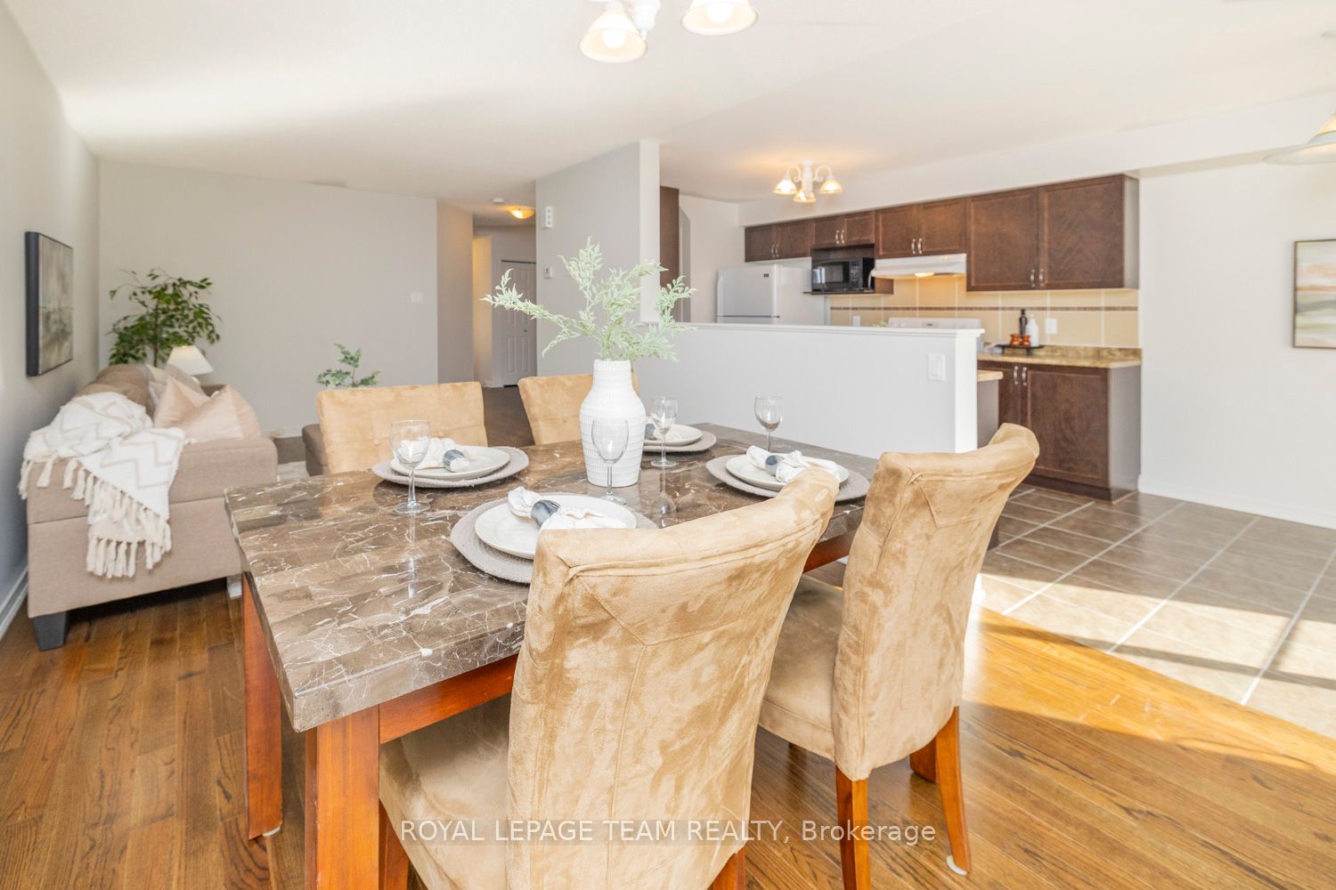 209 Macoun Circle Property Photo 9