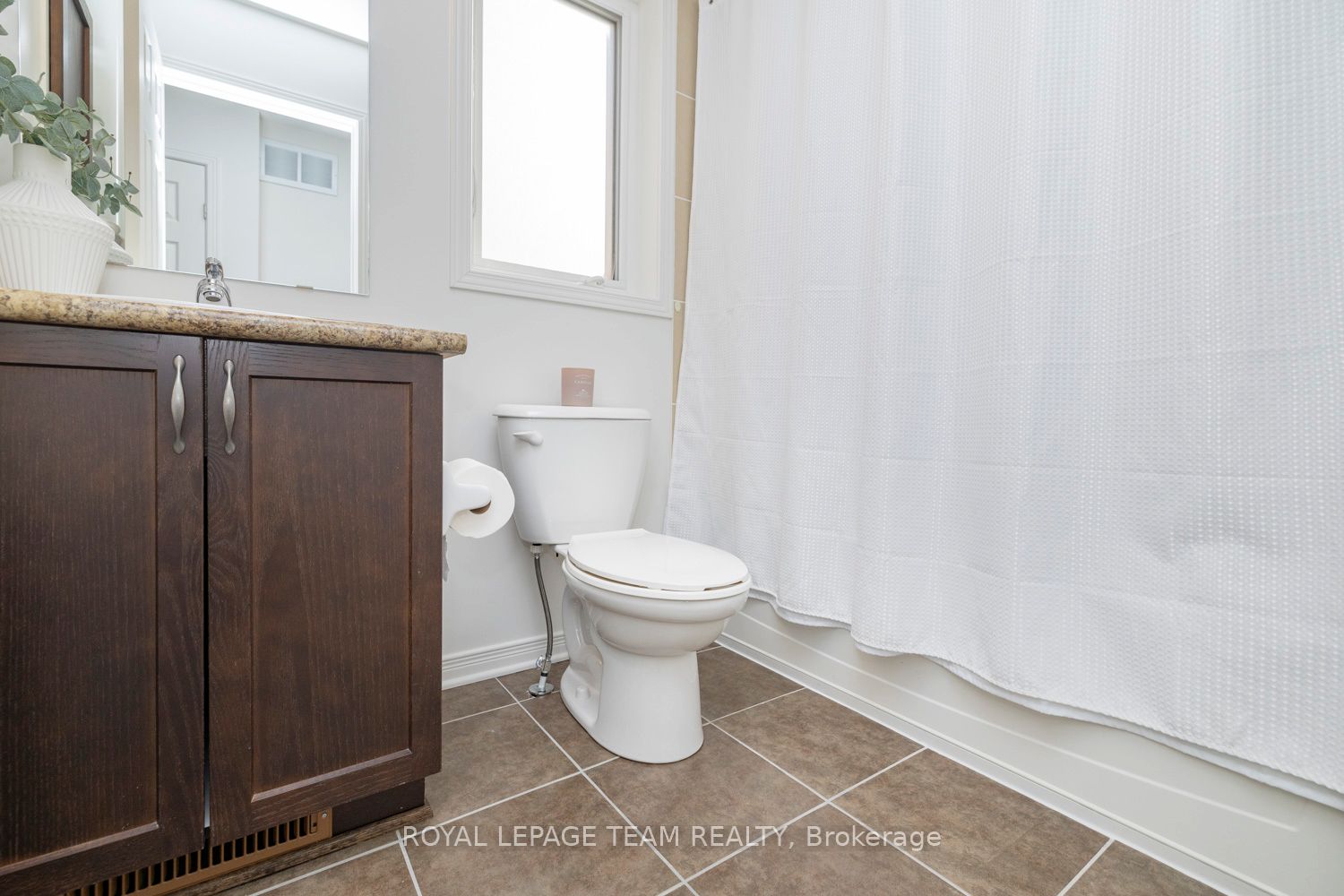209 Macoun Circle Property Photo 23