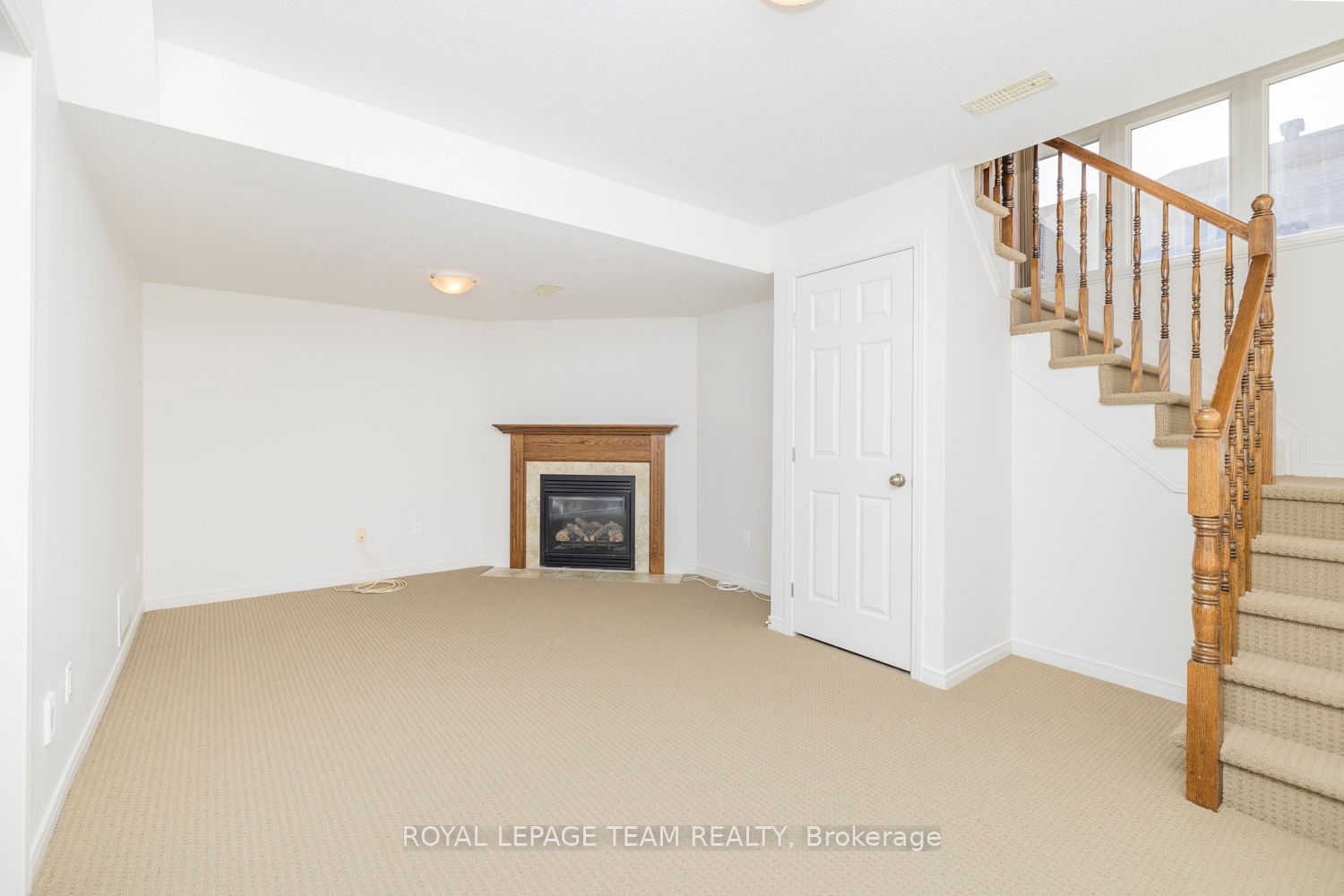 209 Macoun Circle Property Photo 26