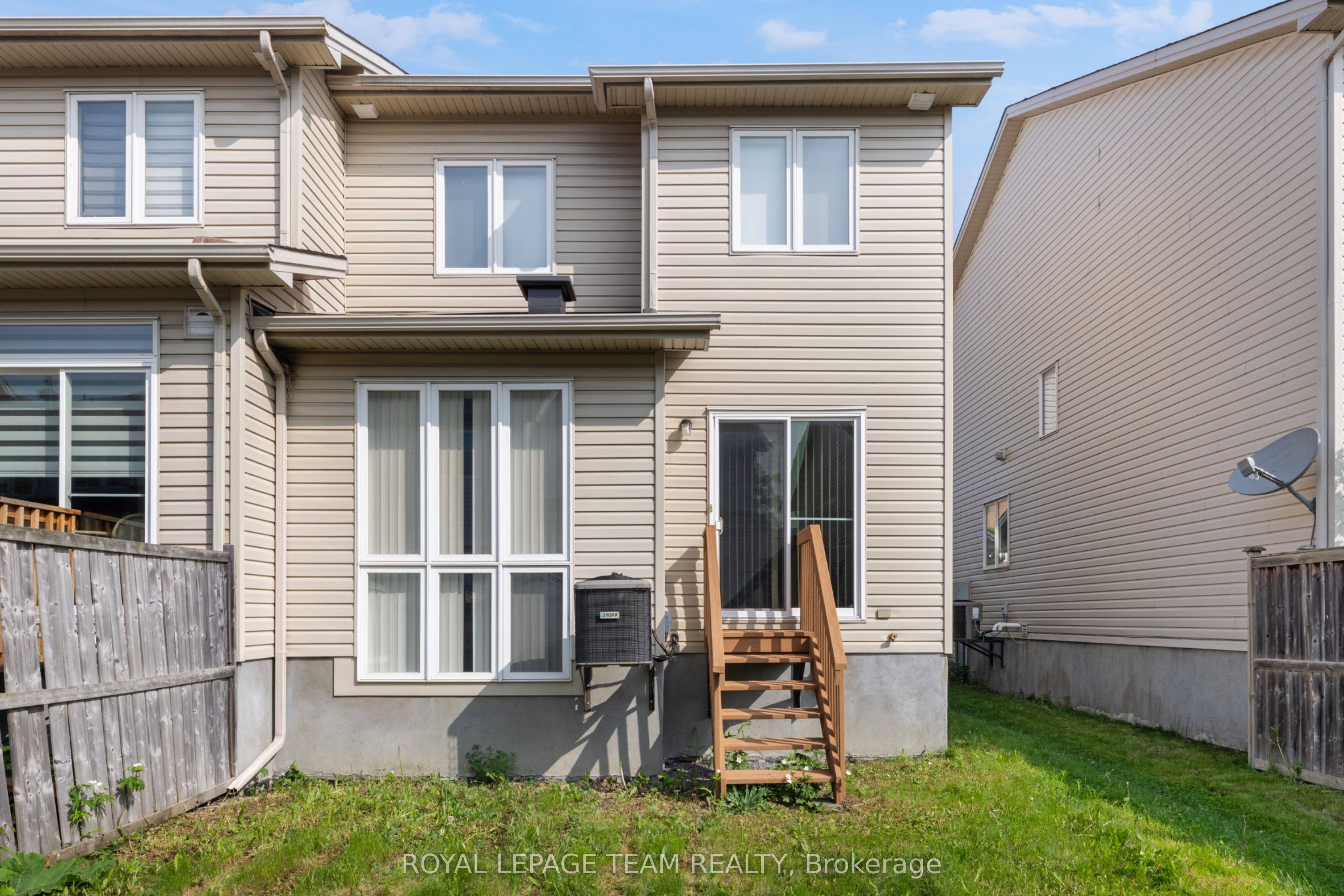209 Macoun Circle Property Photo 28
