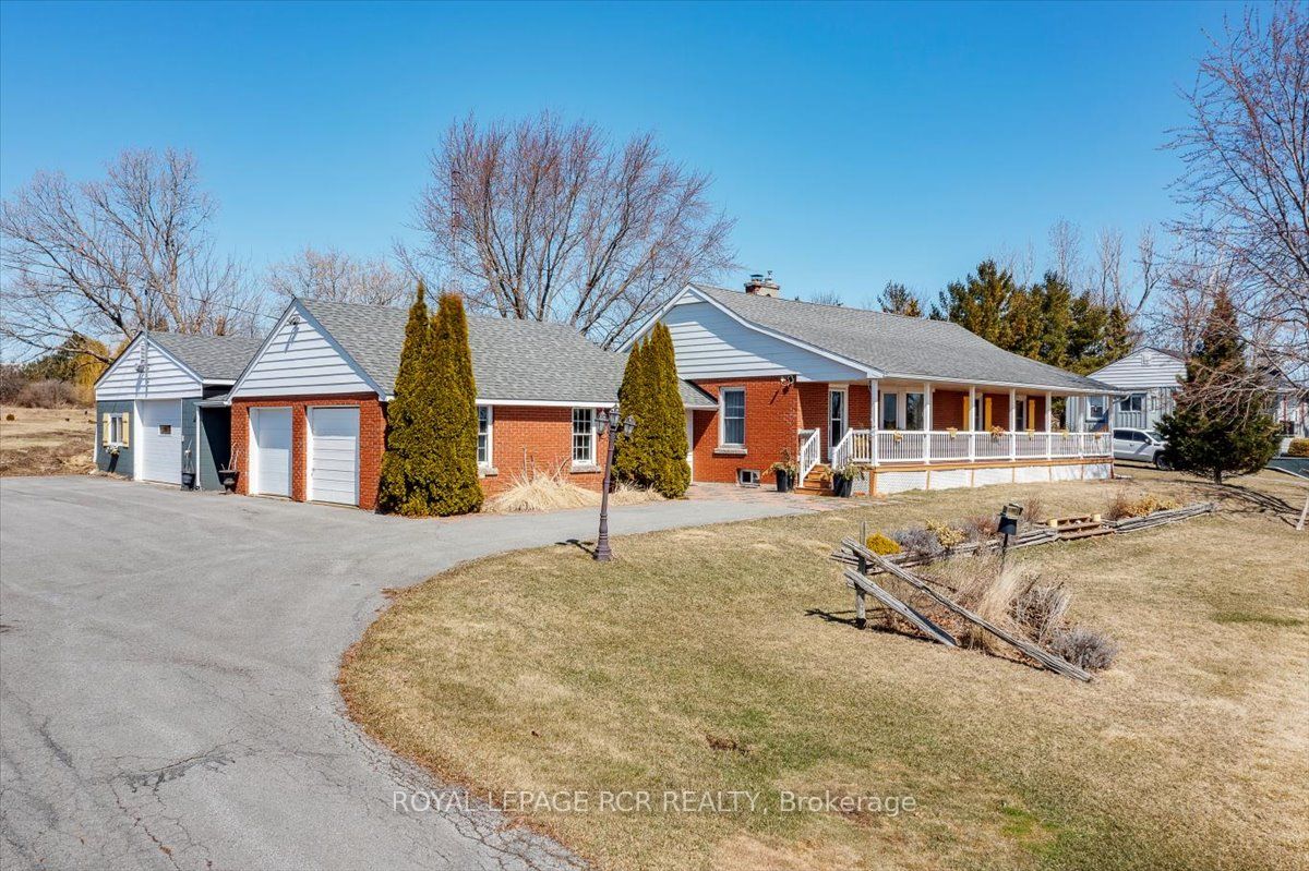 7499 Loyalist Parkway Property Photo