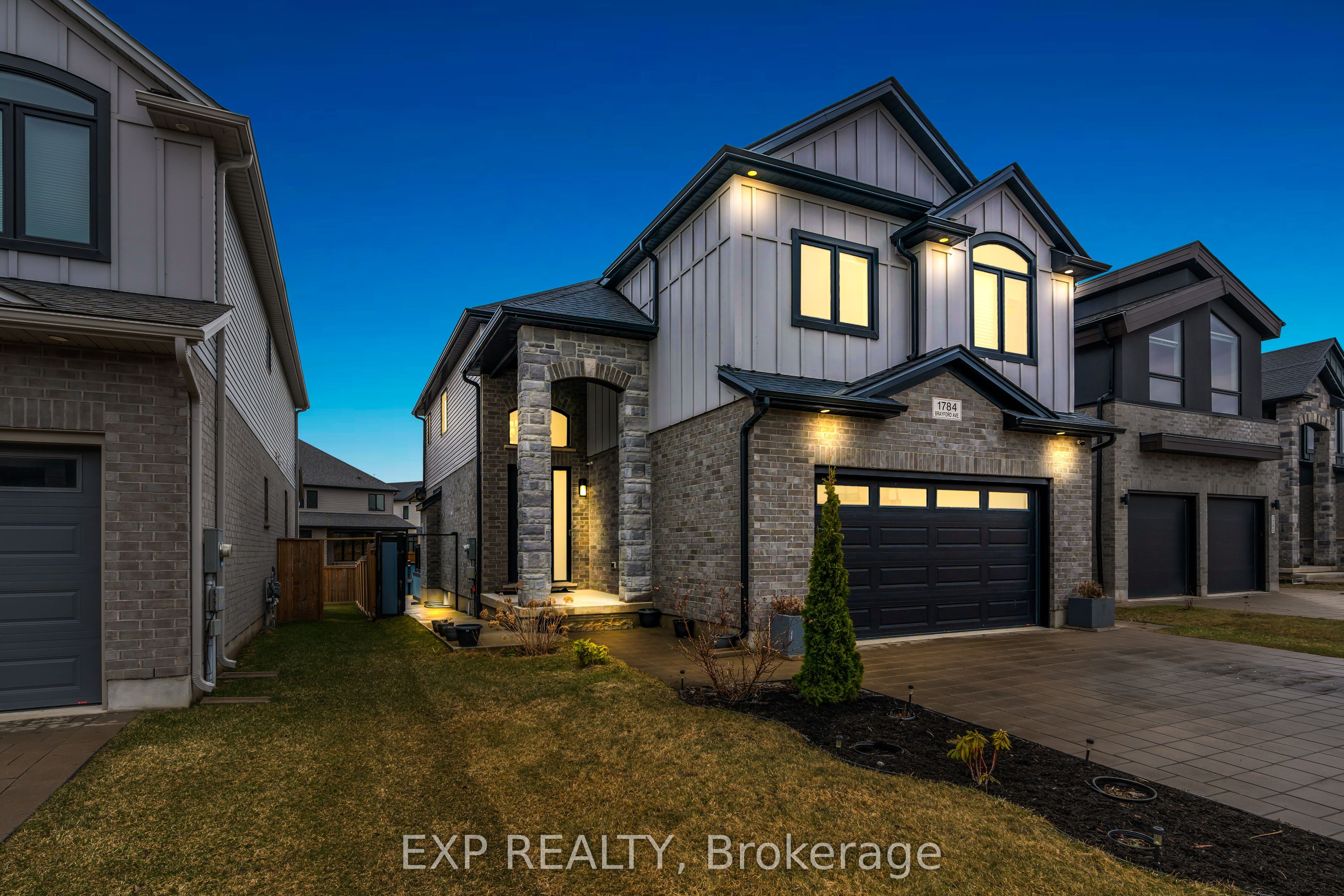 1784 Brayford Avenue Property Photo