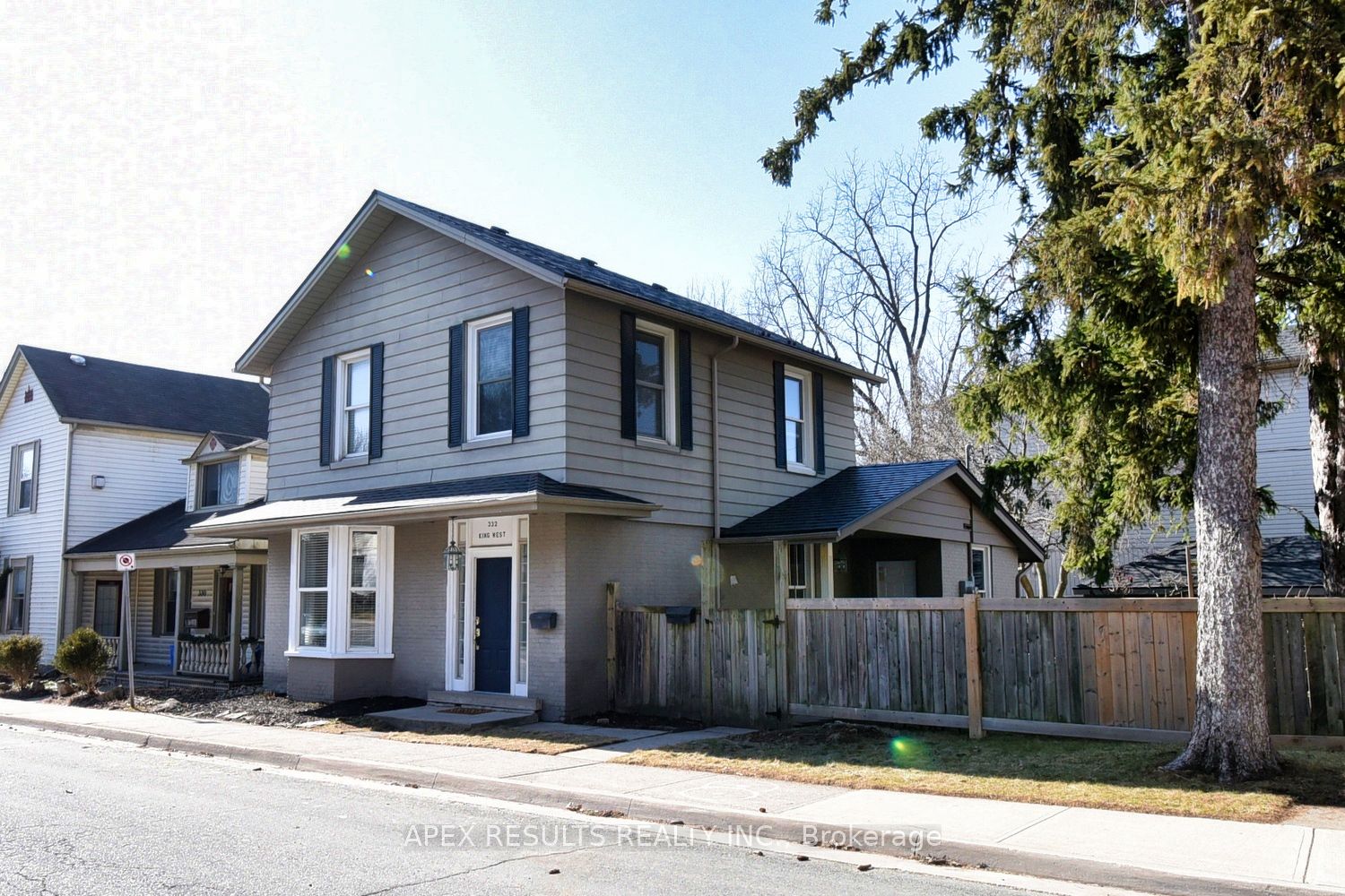 332 King Street Property Photo 2