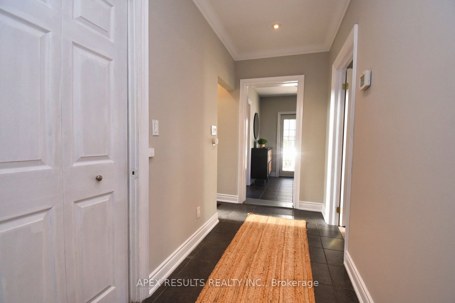 332 King Street Property Photo 20