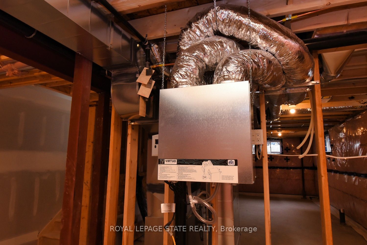 279 Hess Street S Property Photo 45
