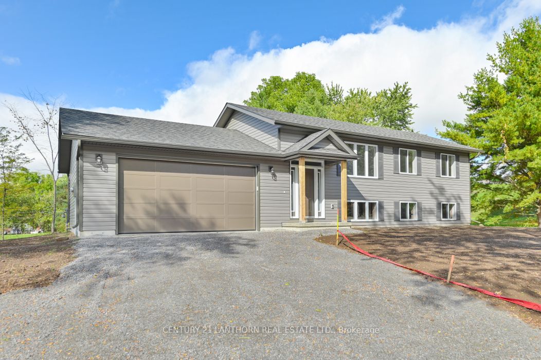 111 Wellington Street Property Photo