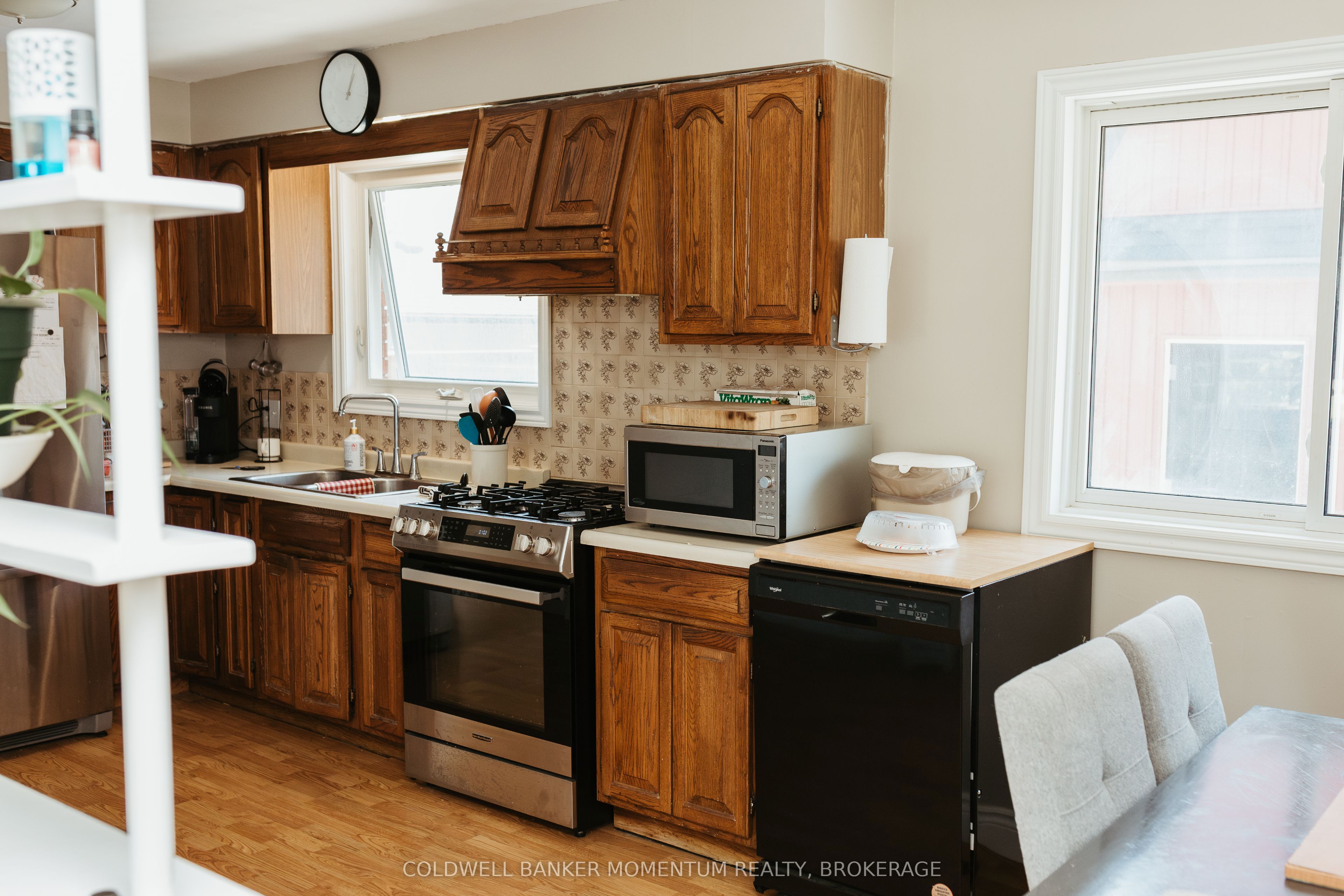 149 Sullivan Ave Property Photo 7