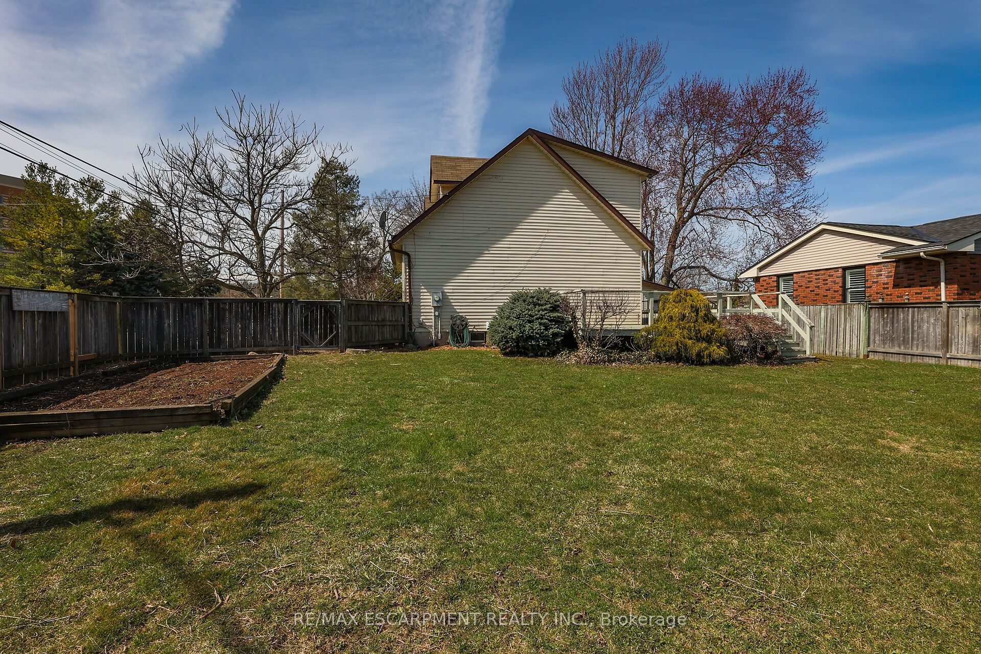 5001 Hillside Drive Property Photo 29