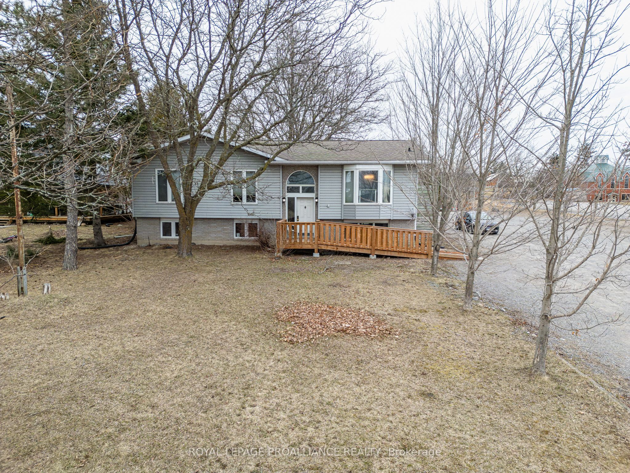2436 Stirling-marmora Road Property Photo