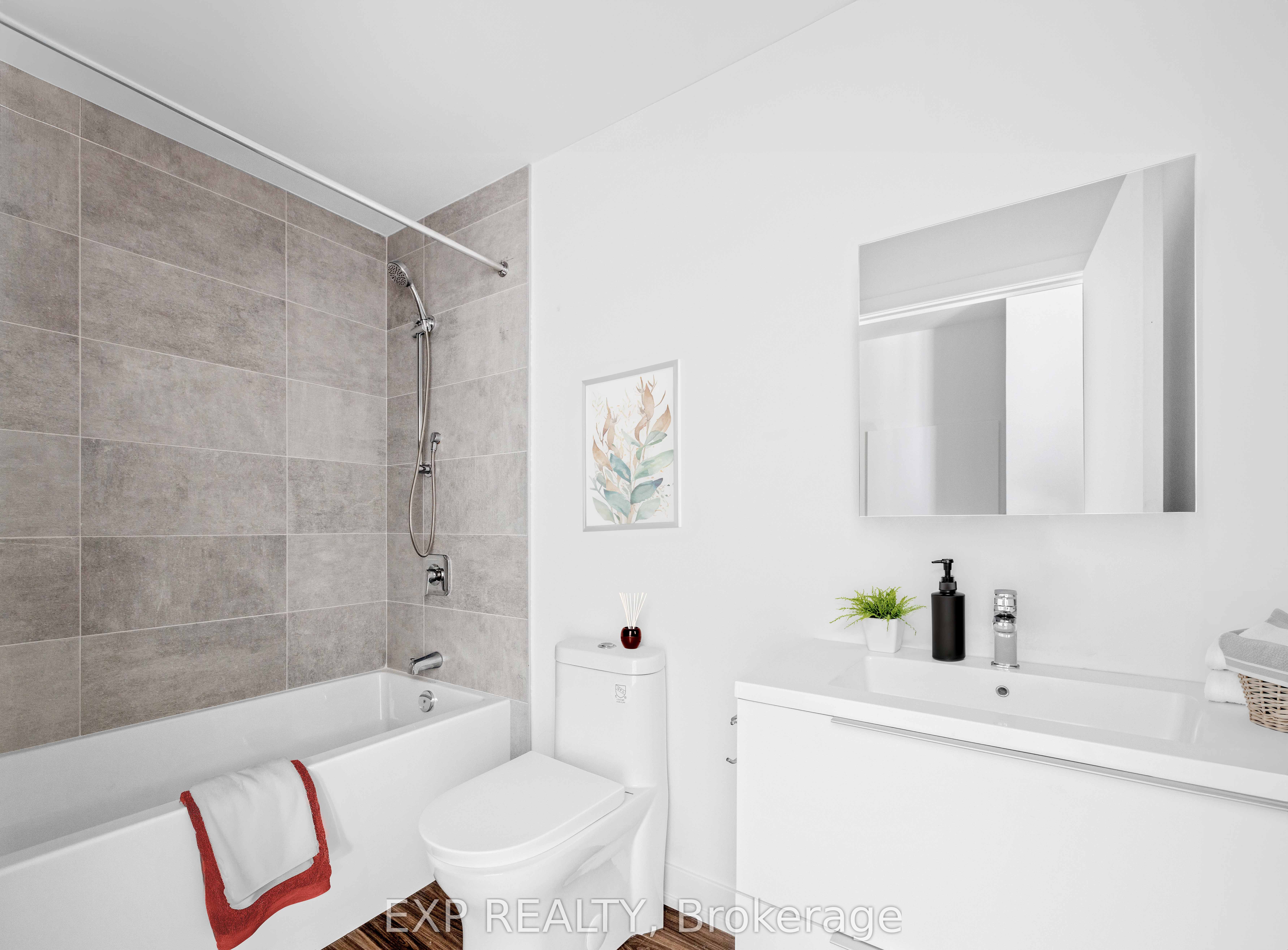 #321 - 1366 Carling Avenue Property Photo 7