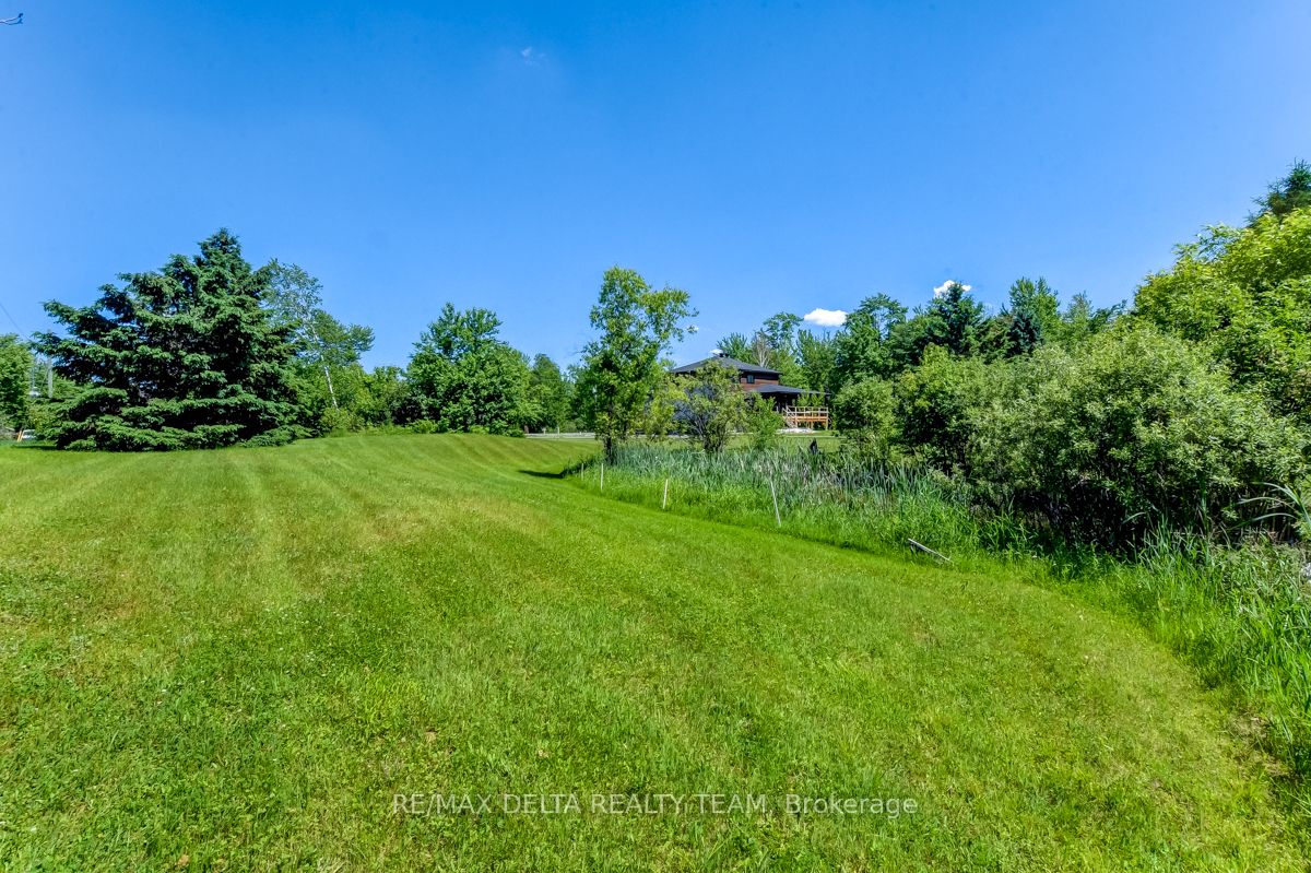 2080 Bouvier Road Property Photo 7