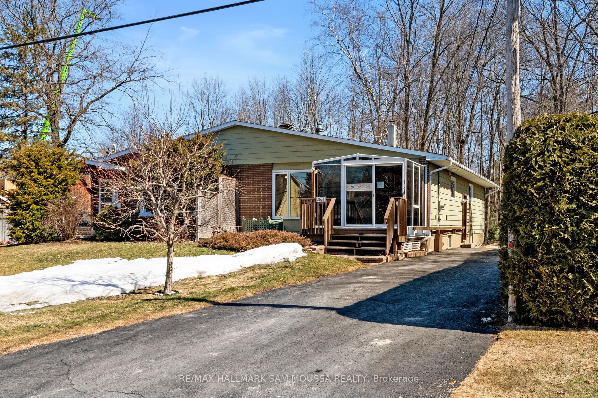 2624 Cleroux Crescent Property Photo