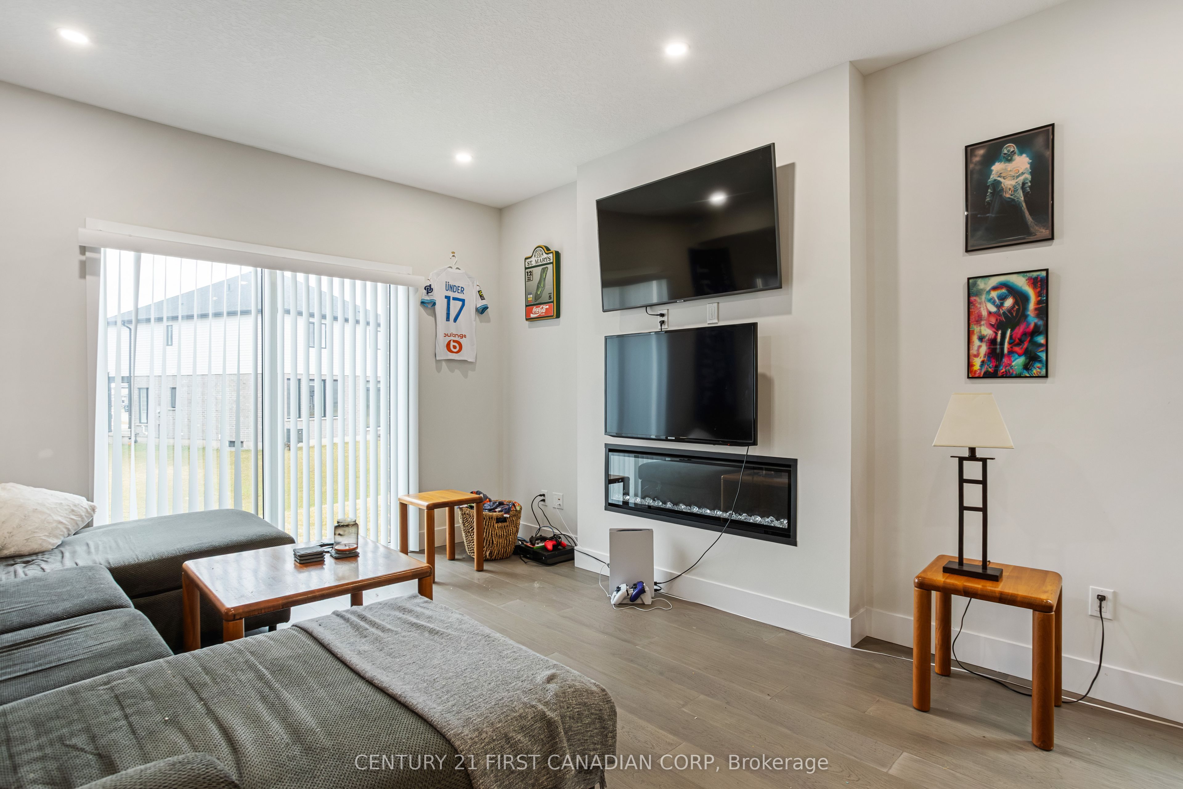 215 Roy Mcdonald Drive N Property Photo 9