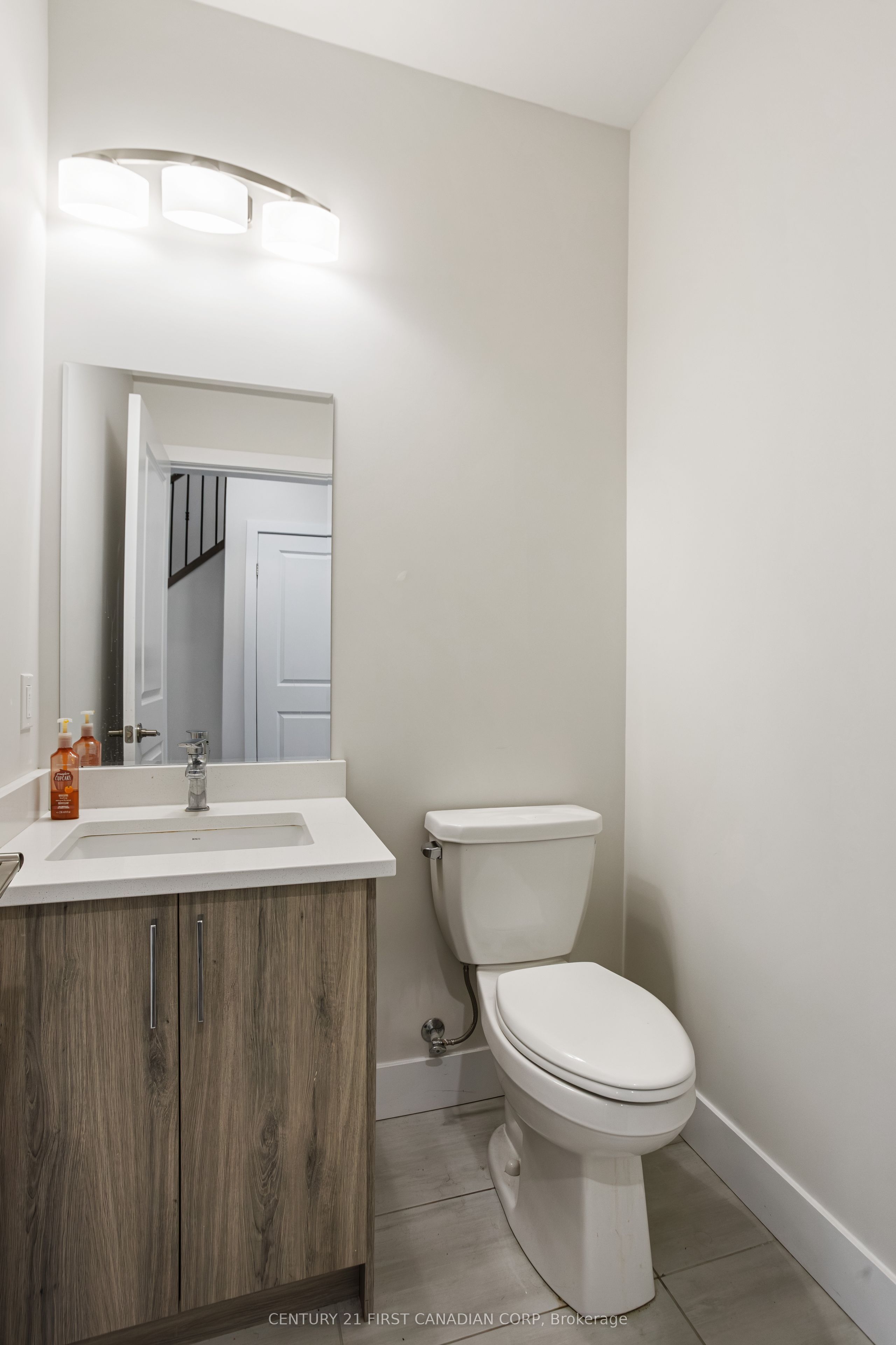 215 Roy Mcdonald Drive N Property Photo 16