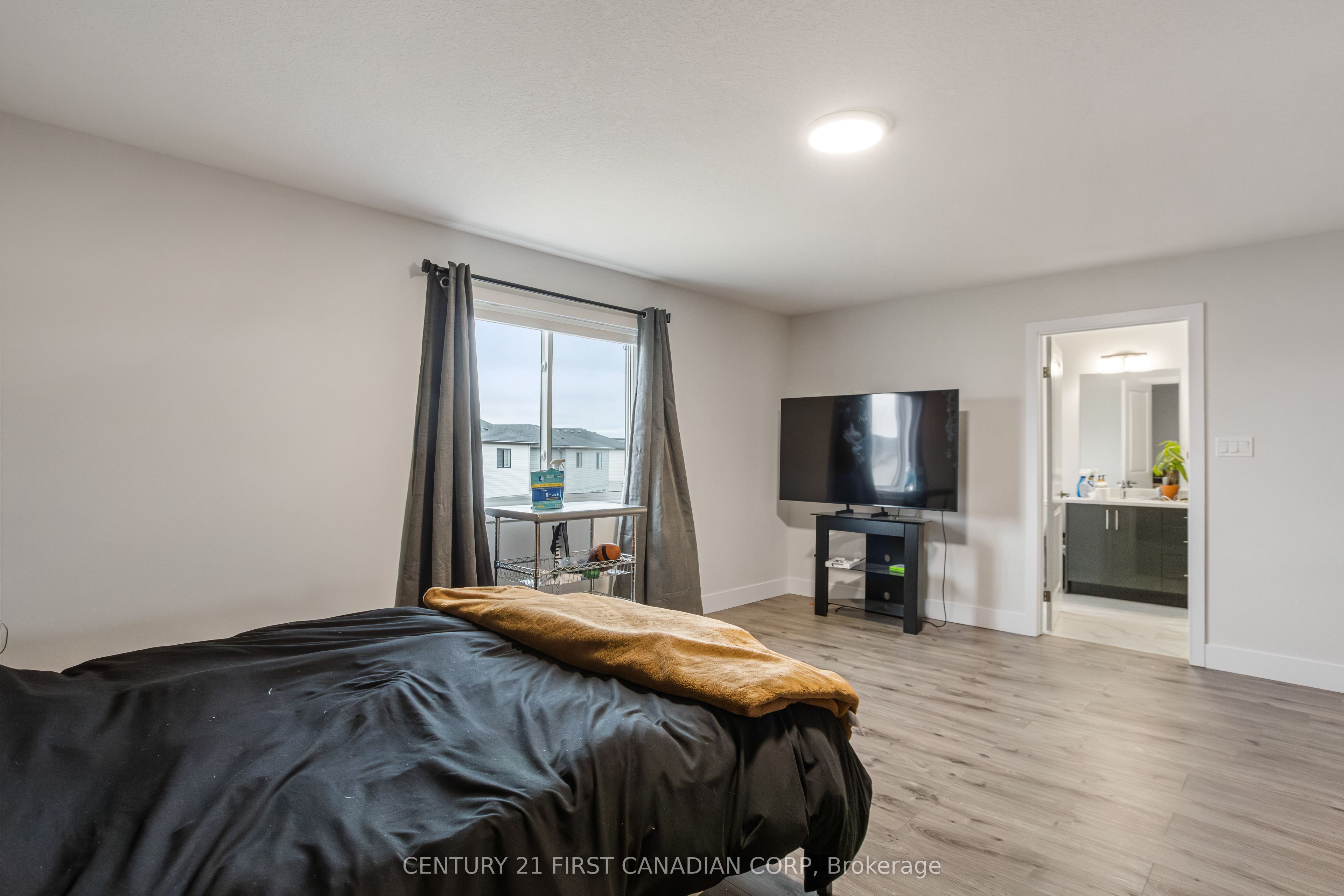 215 Roy Mcdonald Drive N Property Photo 26