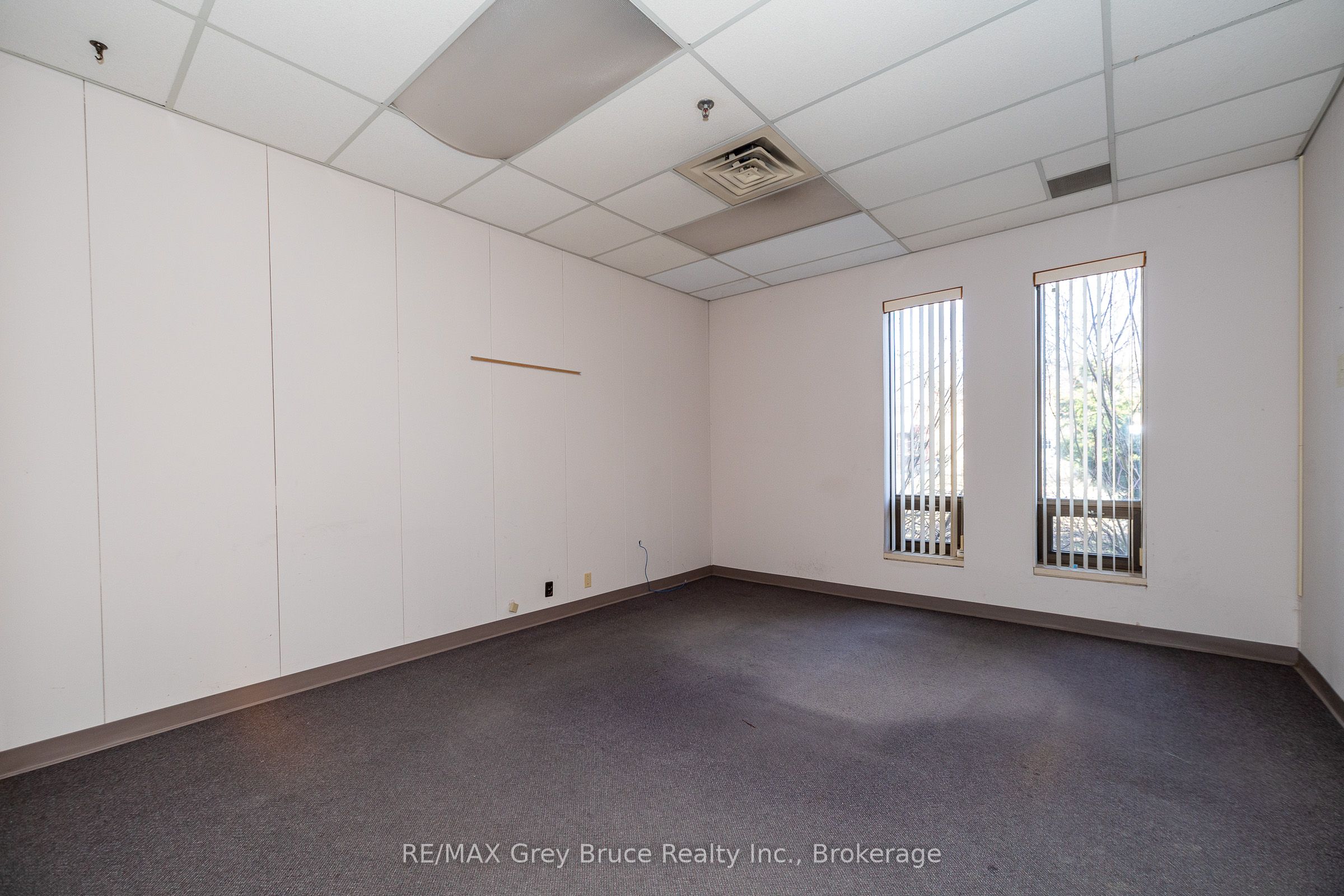 625 6th Street East Street Property Photo 8