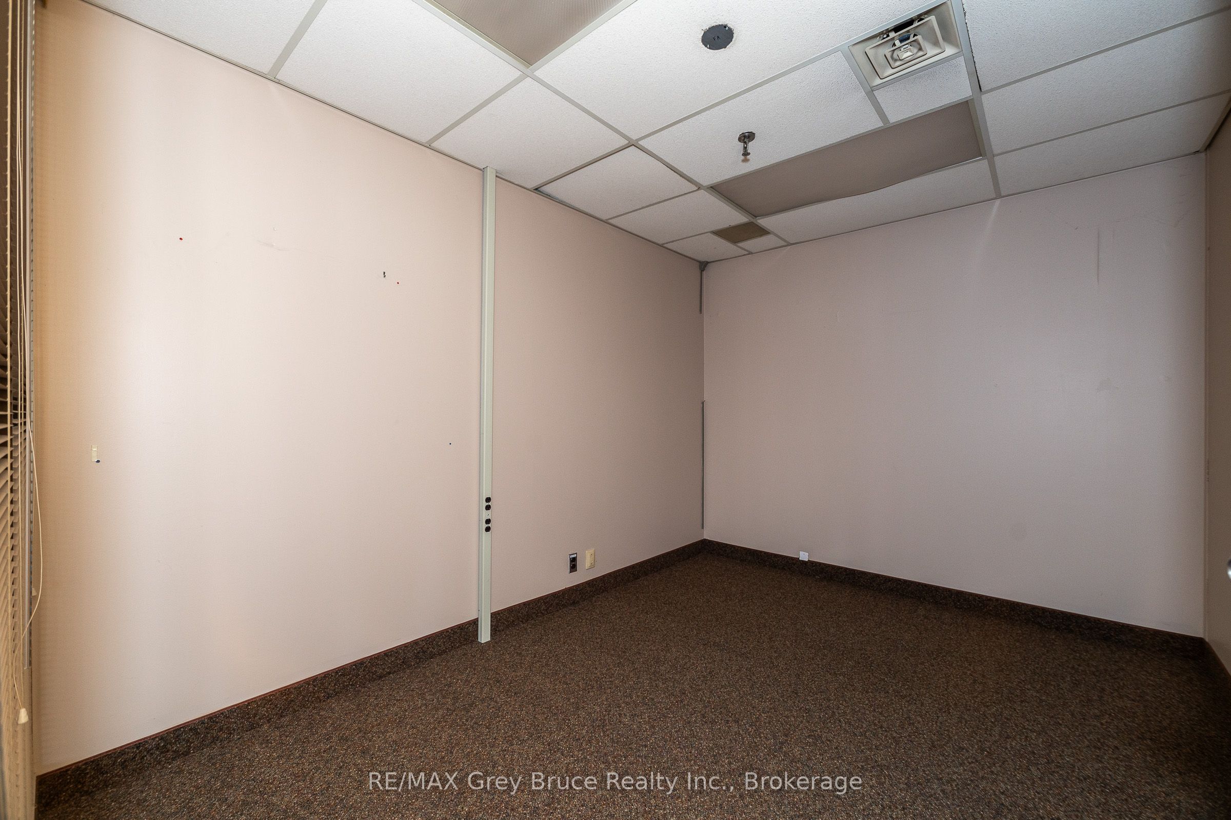 625 6th Street East Street Property Photo 14