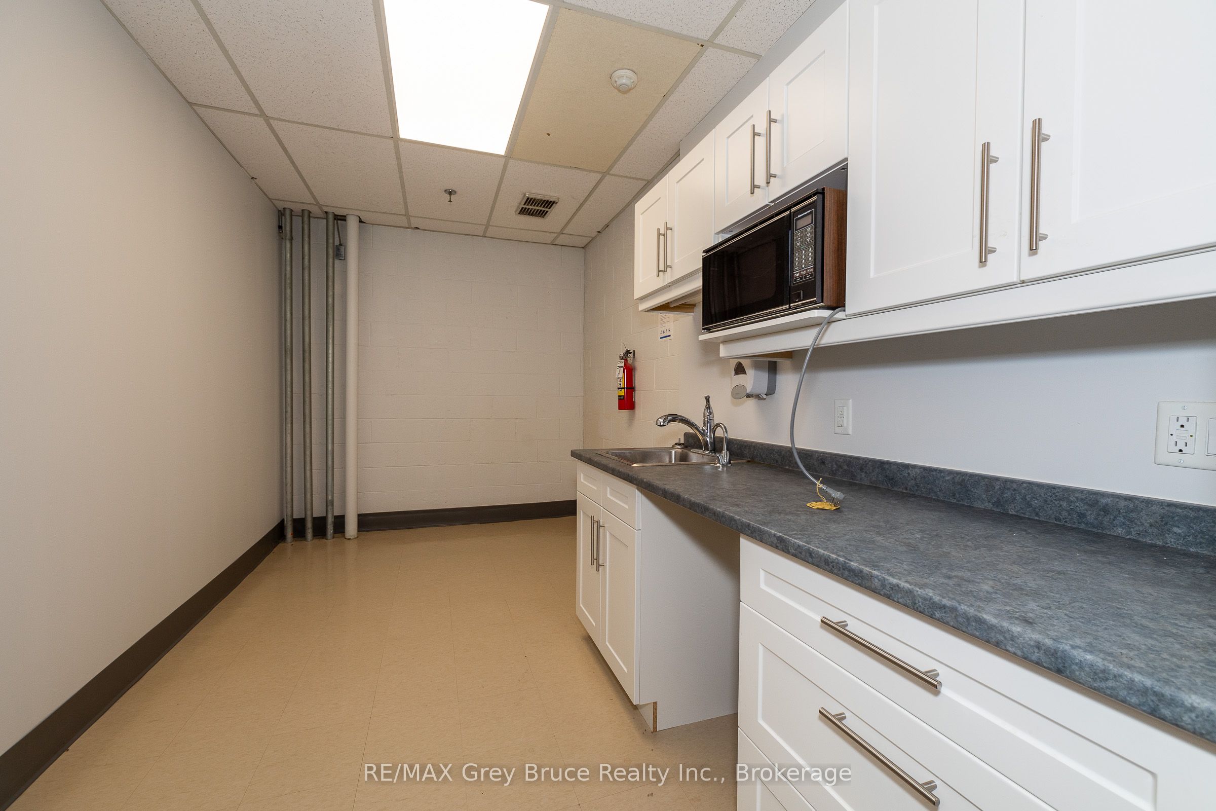 625 6th Street East Street Property Photo 24