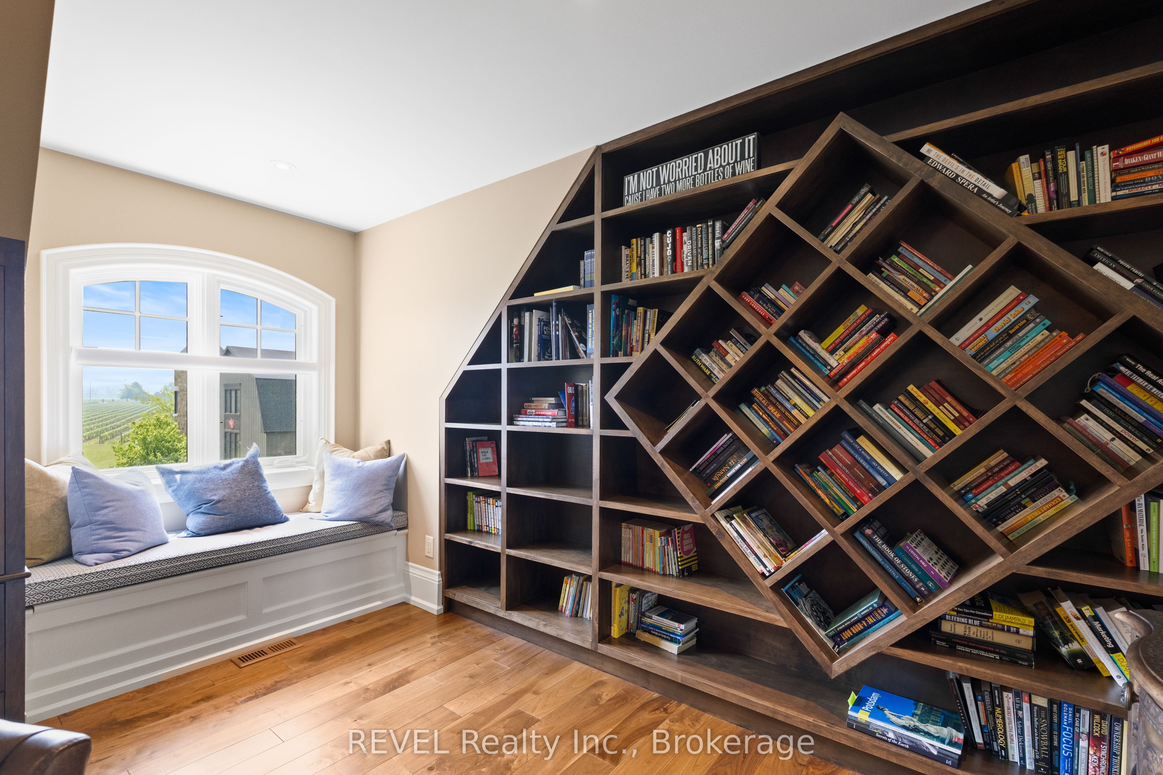1234 Lakeshore Road N Property Photo 31