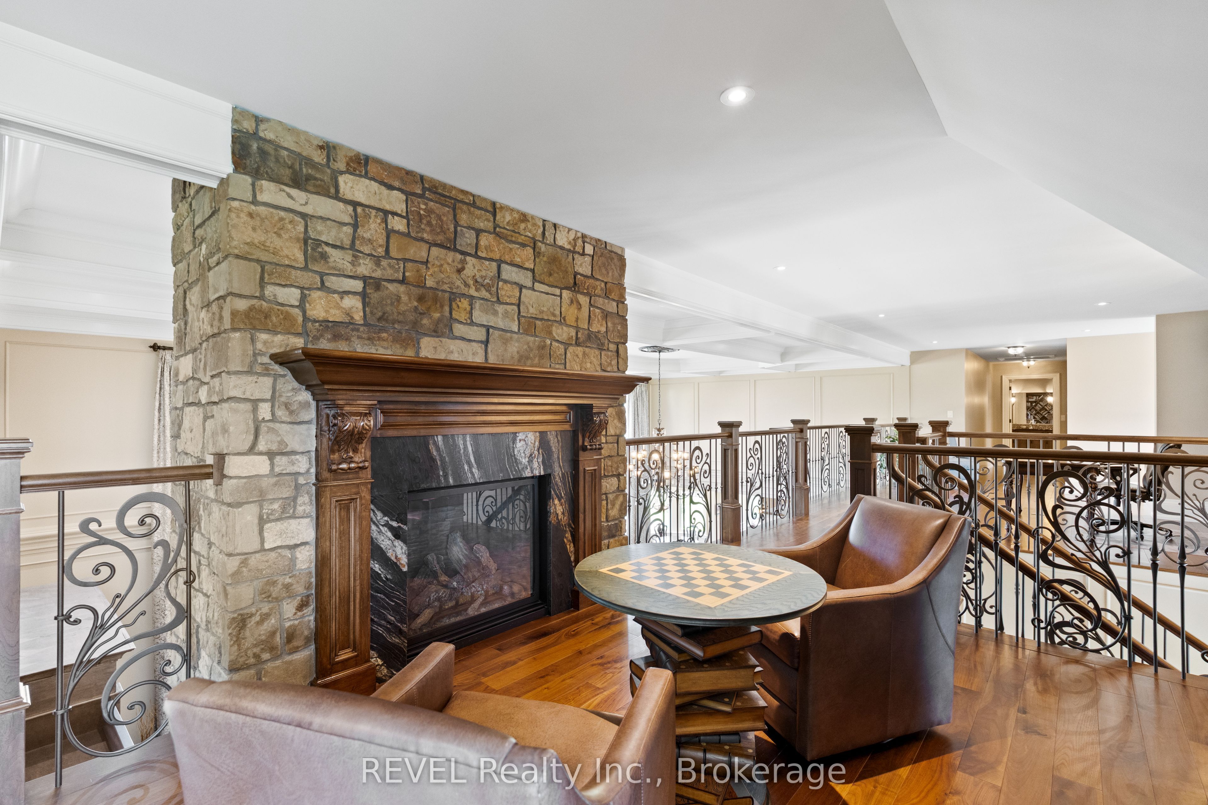 1234 Lakeshore Road N Property Photo 32