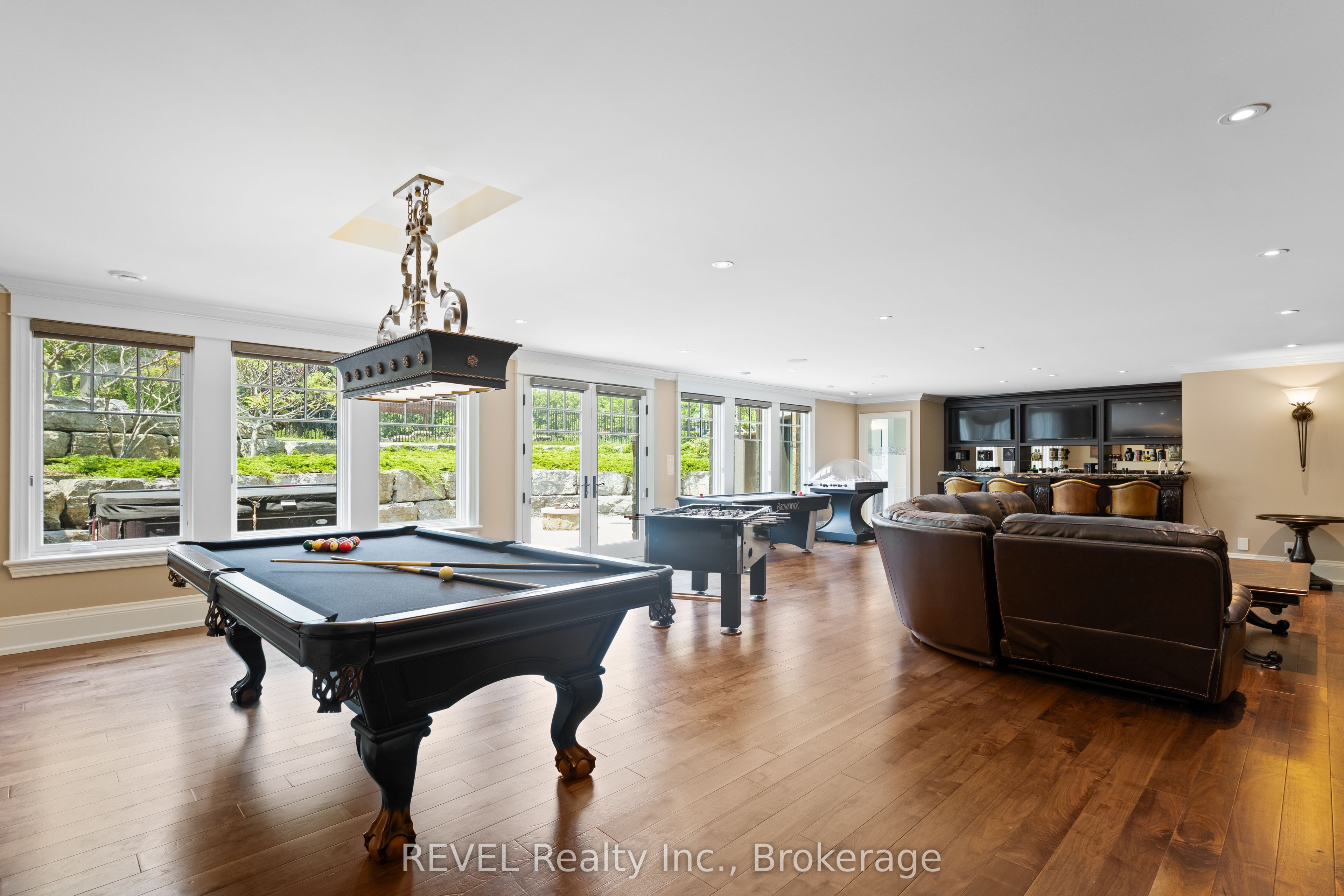 1234 Lakeshore Road N Property Photo 36