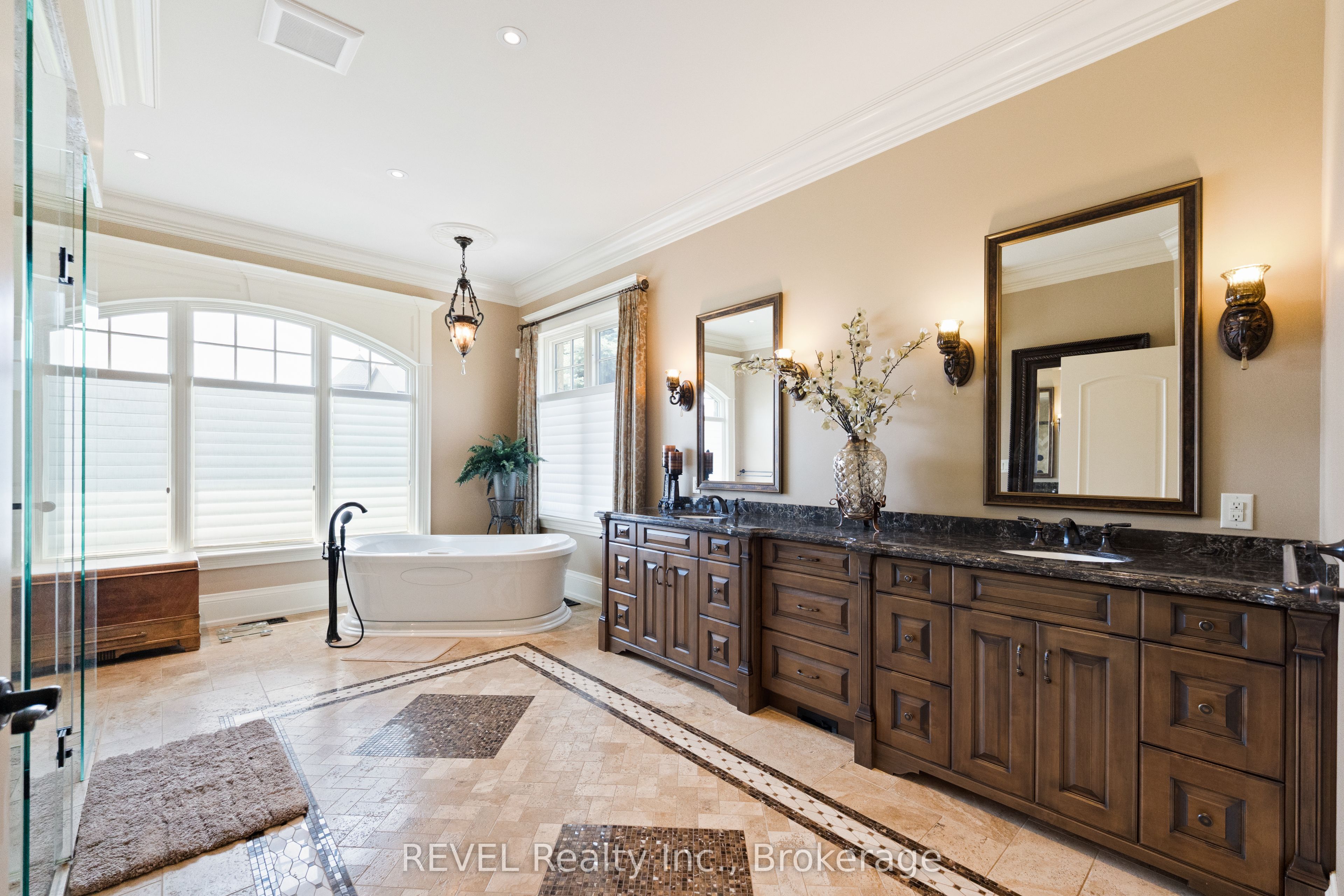 1234 Lakeshore Road N Property Photo 43