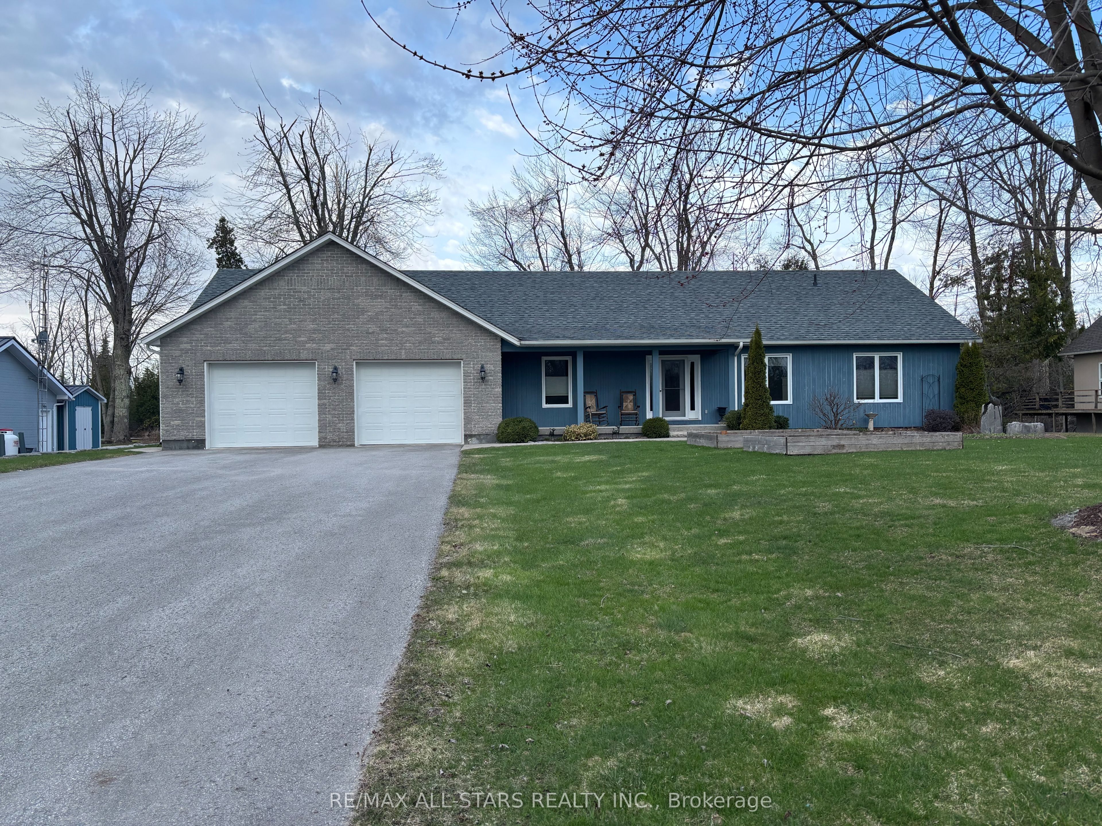 210 Moorings Drive Property Photo