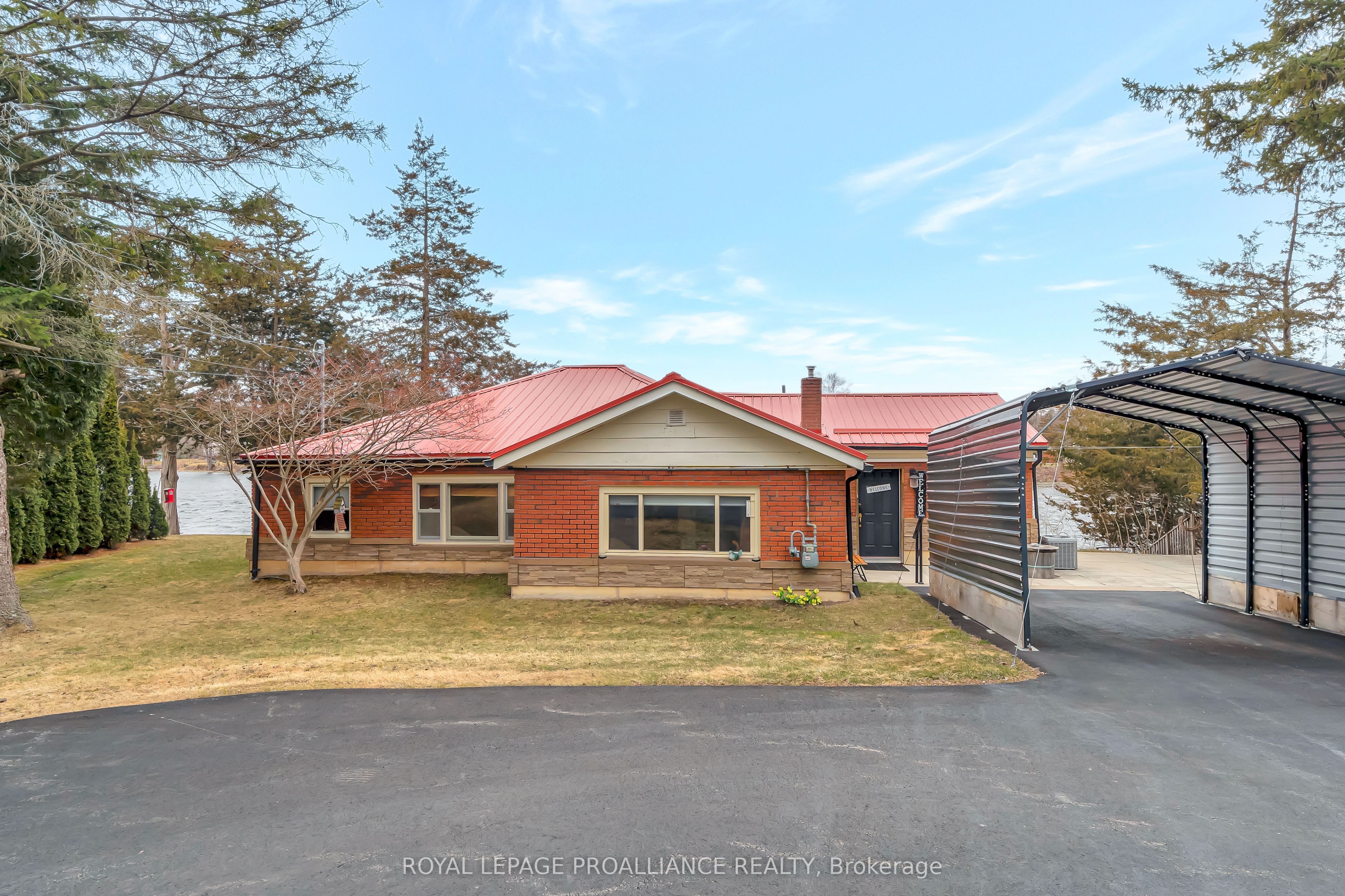 117 Riverside Parkway Property Photo
