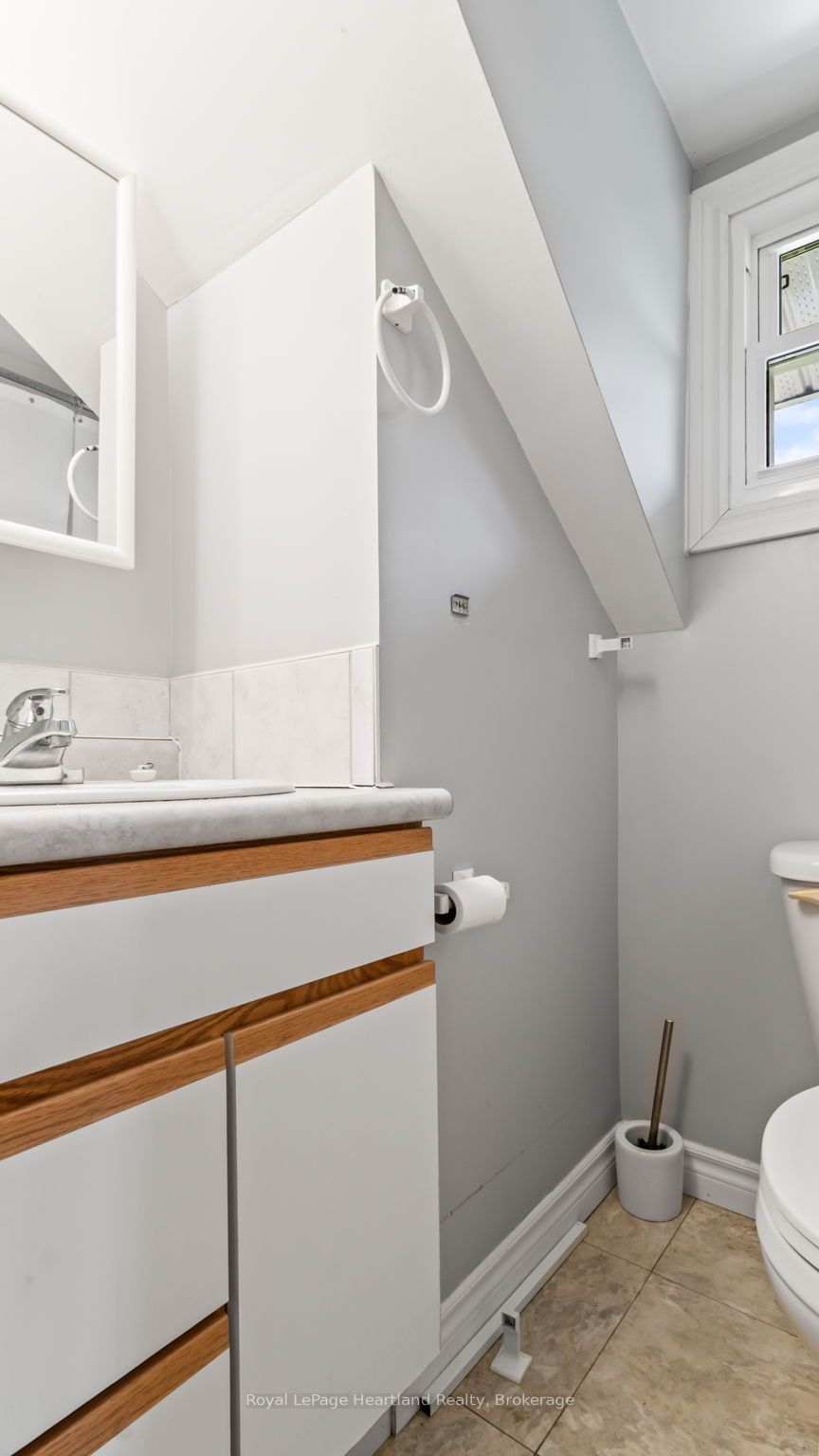 341149 Grey Rd 28 N/a Property Photo 16