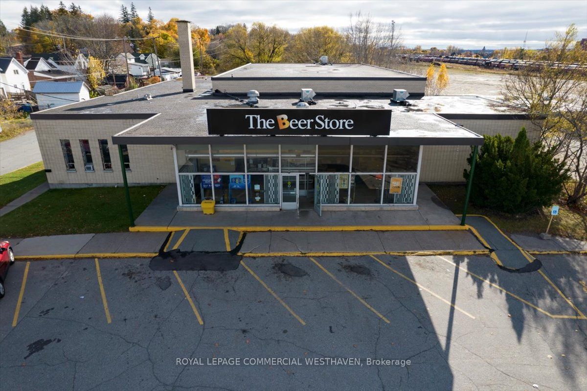 250 Bruce Street Property Photo 1