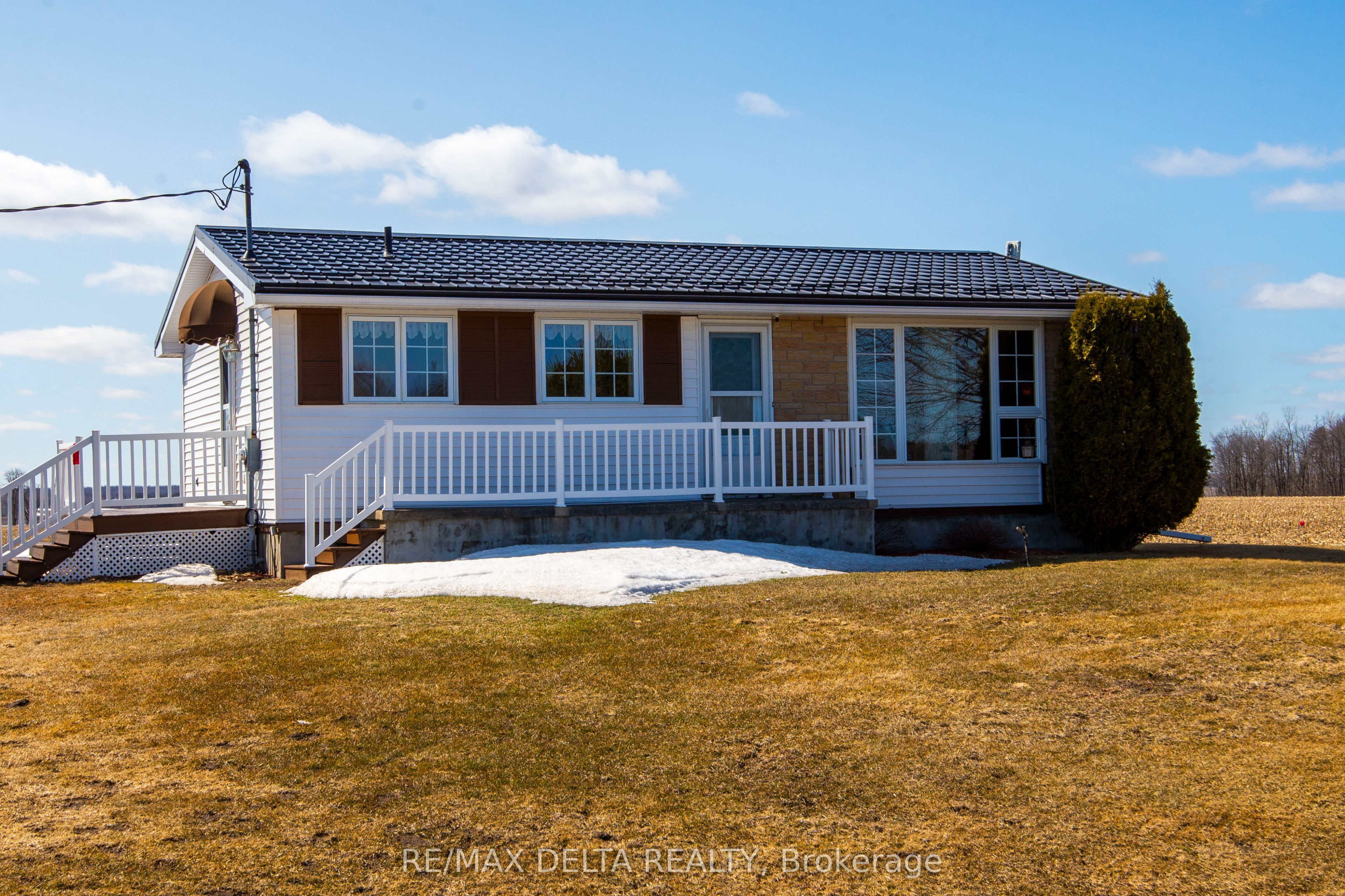 3010 Chemin Rollin Road Property Photo
