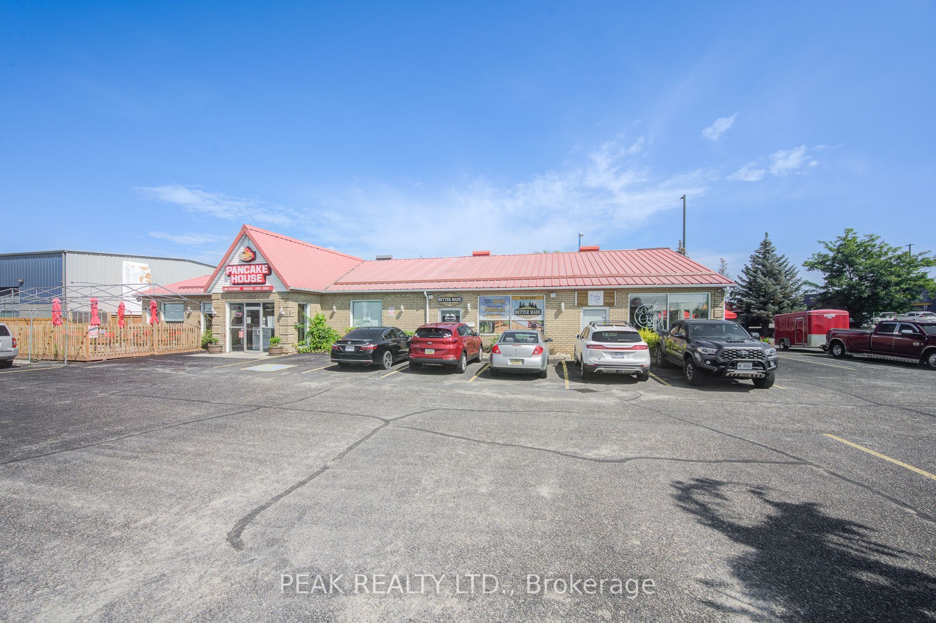 #2 - 815 Juliana Drive Property Photo 1