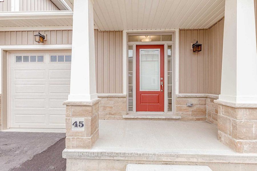 45 Irwin Common Street Property Photo 3
