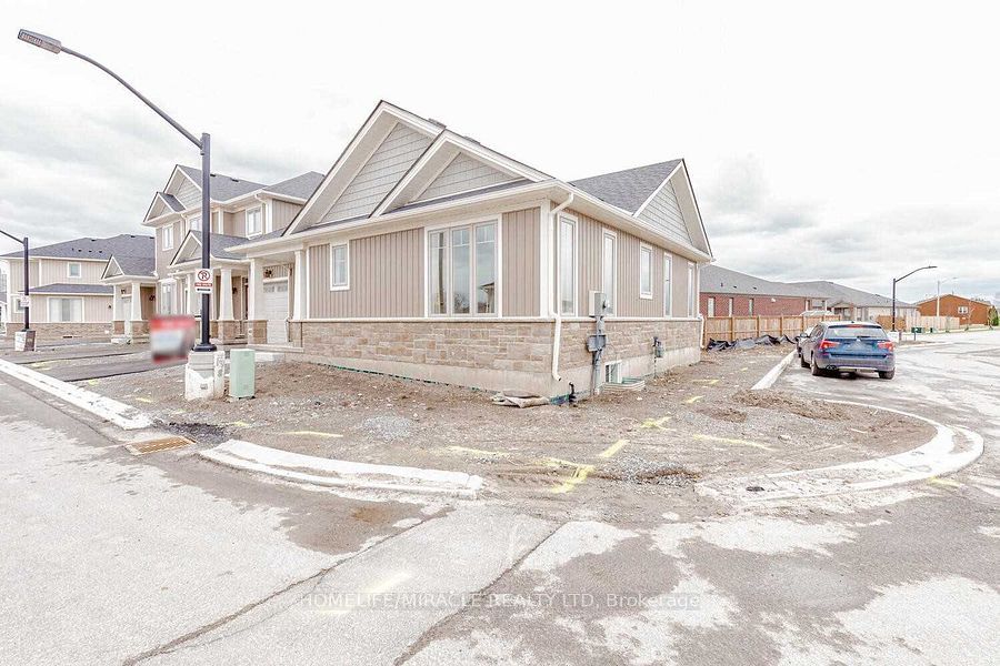 45 Irwin Common Street Property Photo 9
