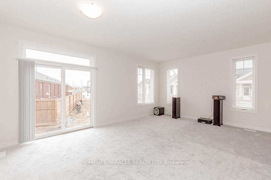 45 Irwin Common Street Property Photo 20