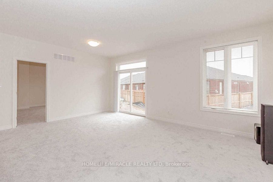 45 Irwin Common Street Property Photo 21