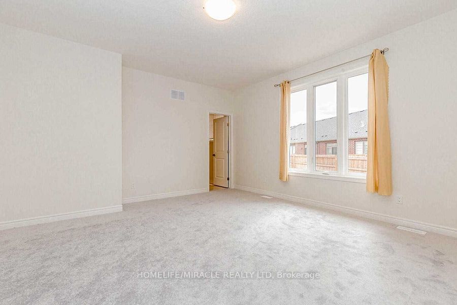 45 Irwin Common Street Property Photo 23