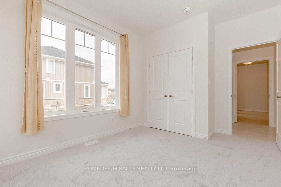 45 Irwin Common Street Property Photo 33