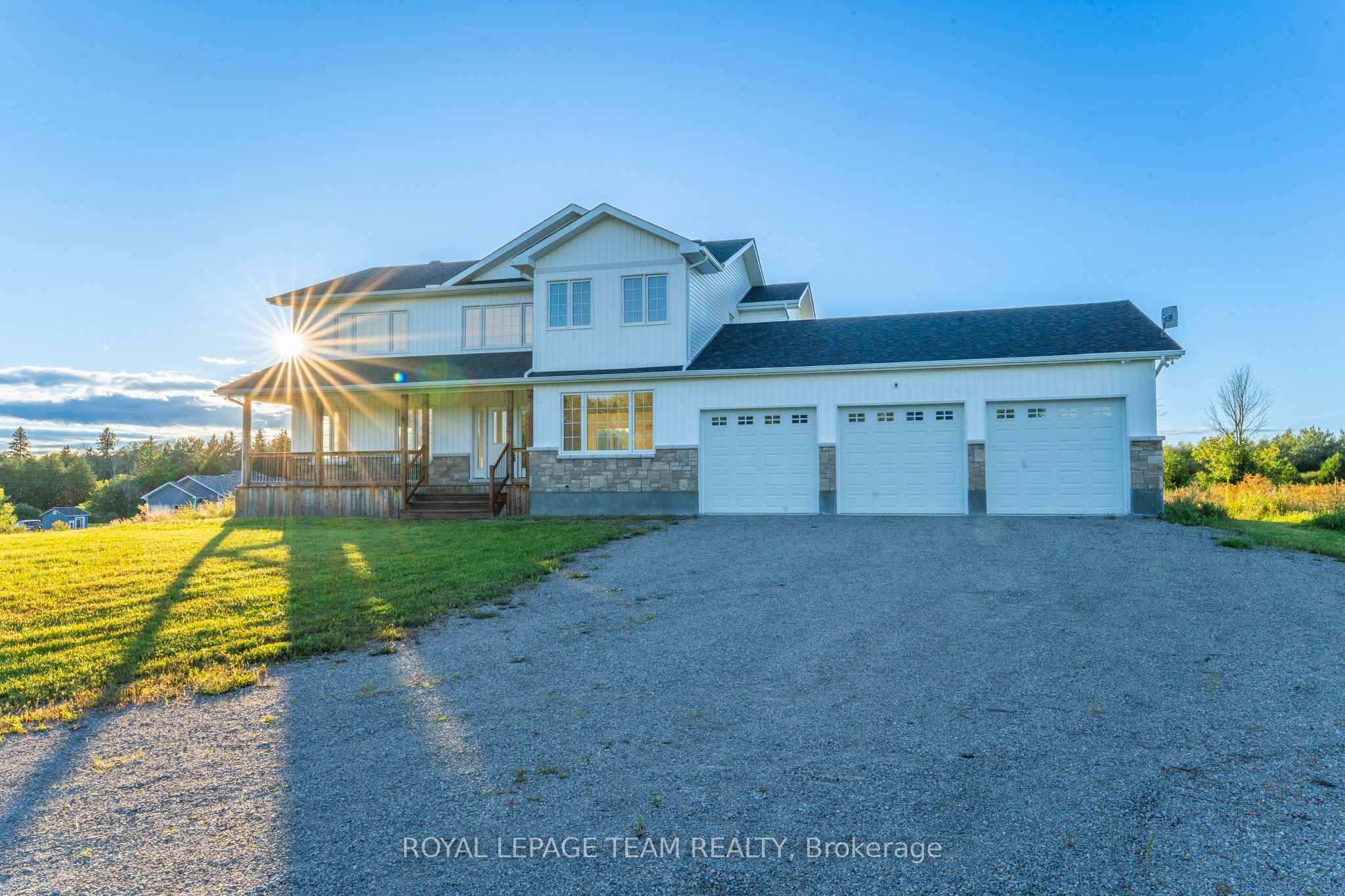 1124 Perth Road Property Photo