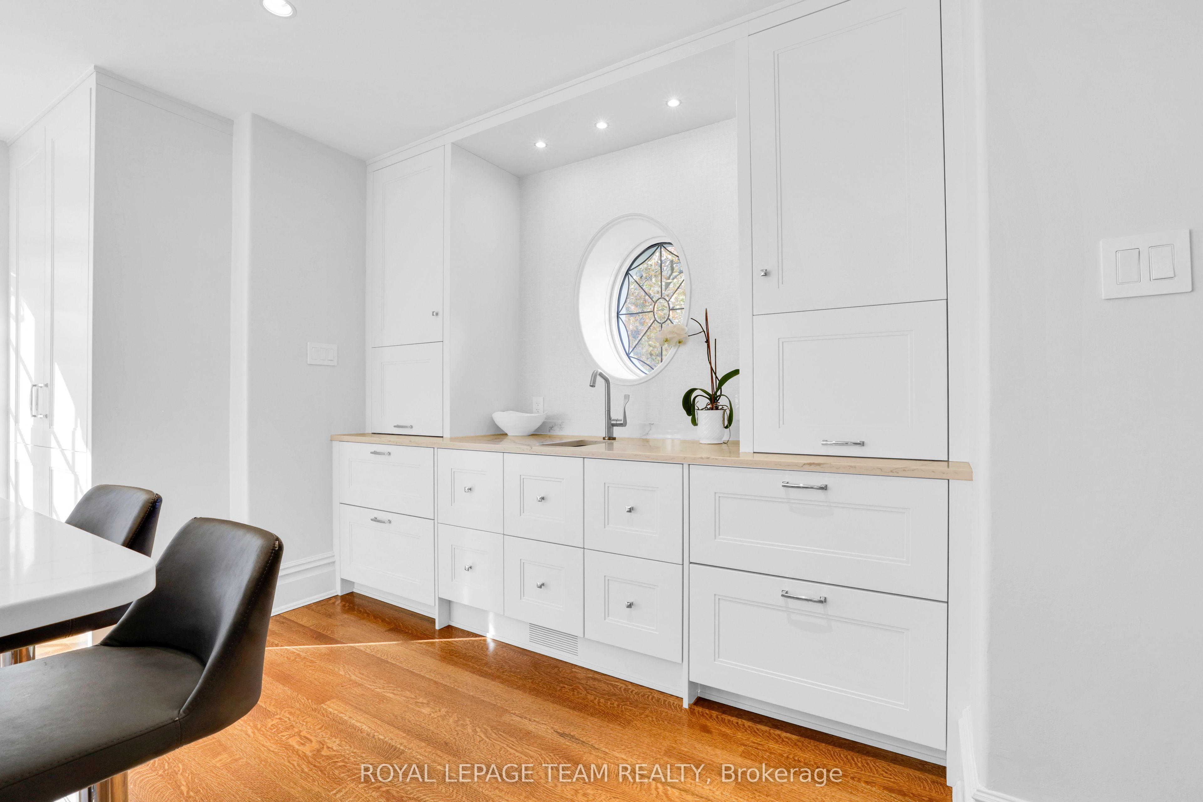 480 Manor Avenue Property Photo 16