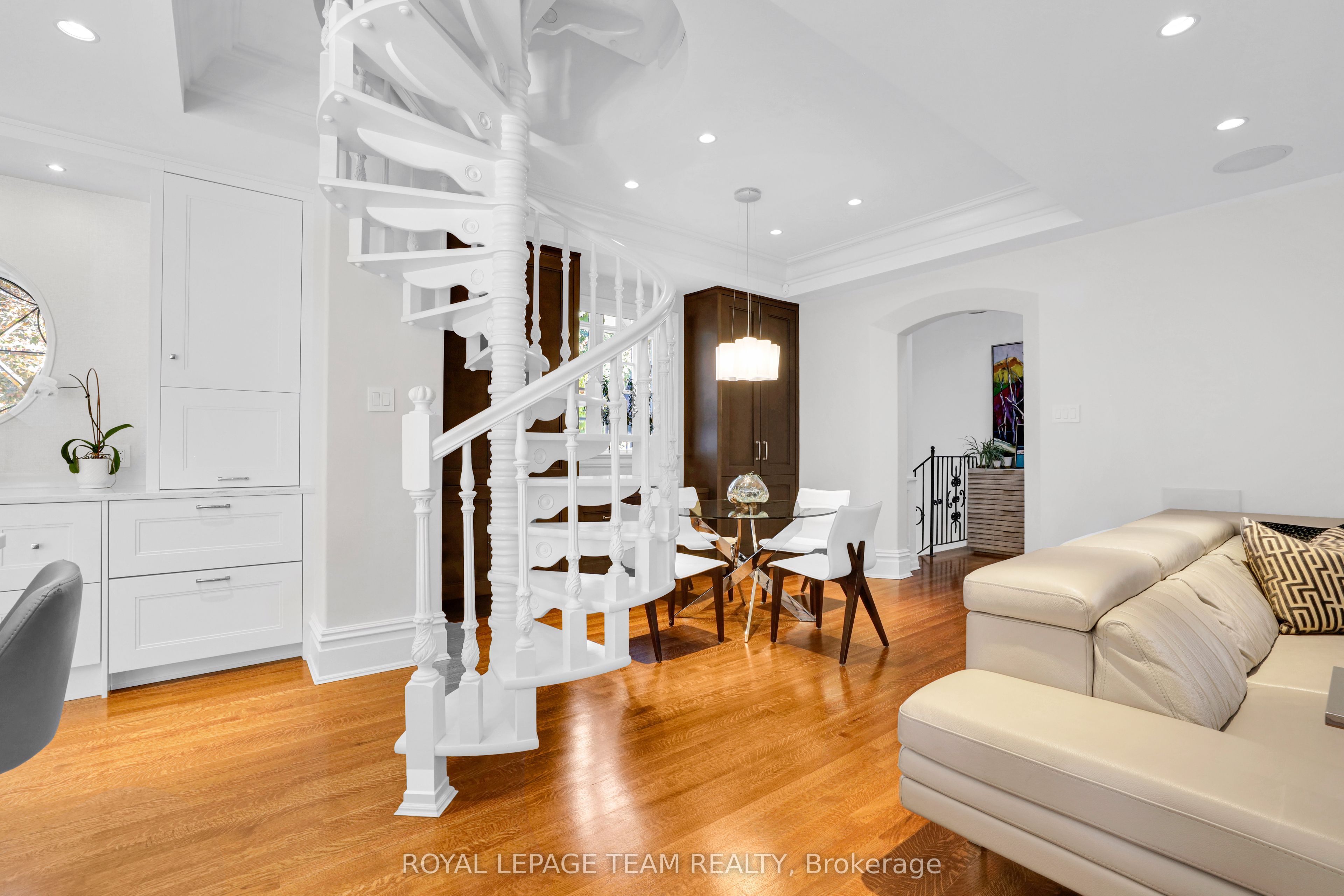 480 Manor Avenue Property Photo 18
