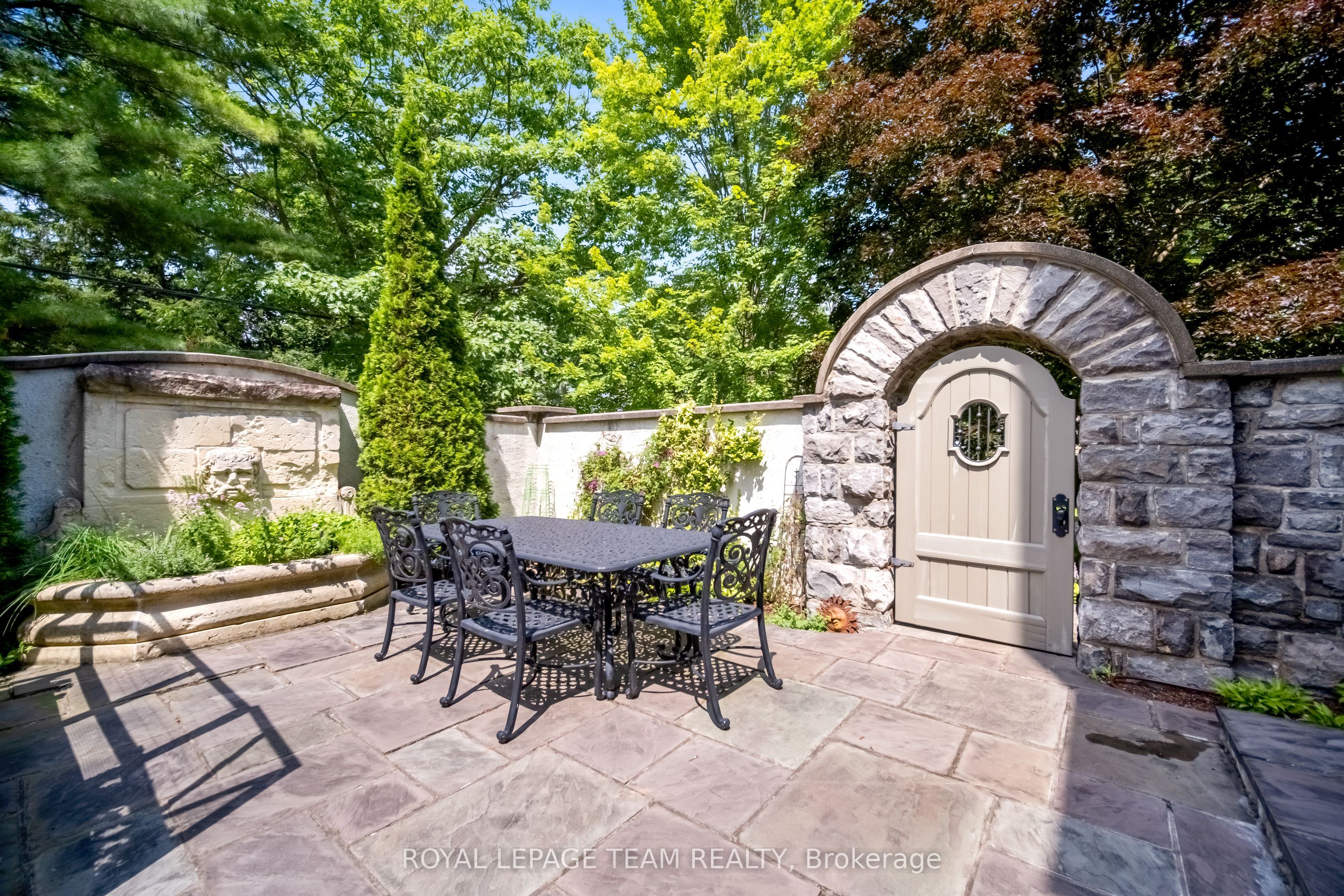 480 Manor Avenue Property Photo 47