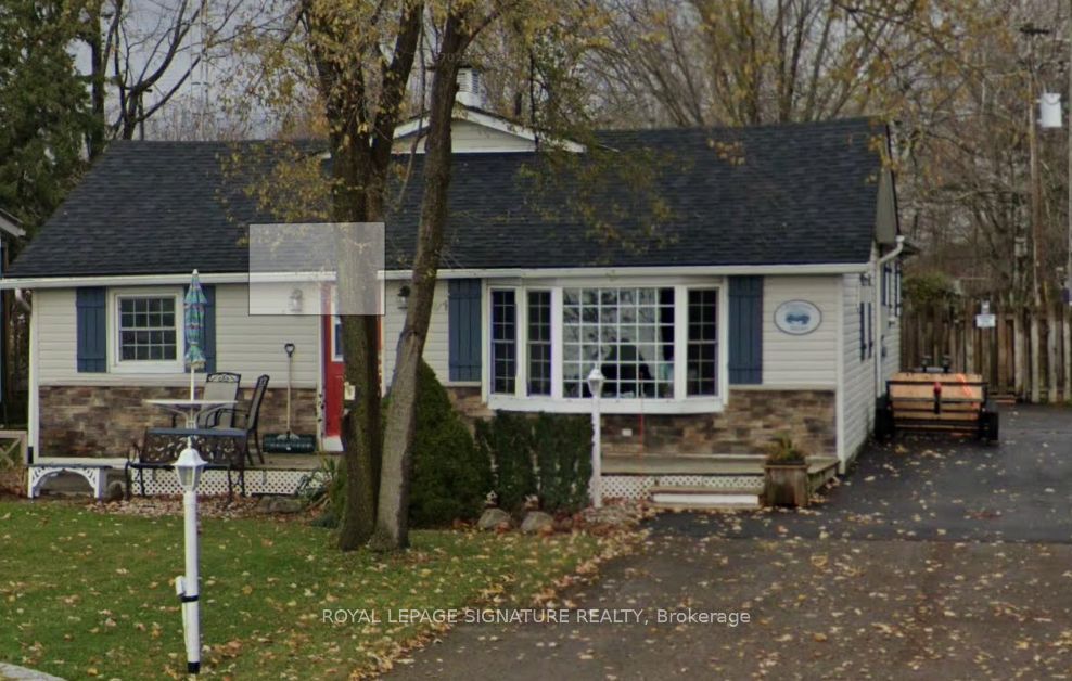 291 Lakeshore Road N Property Photo 3
