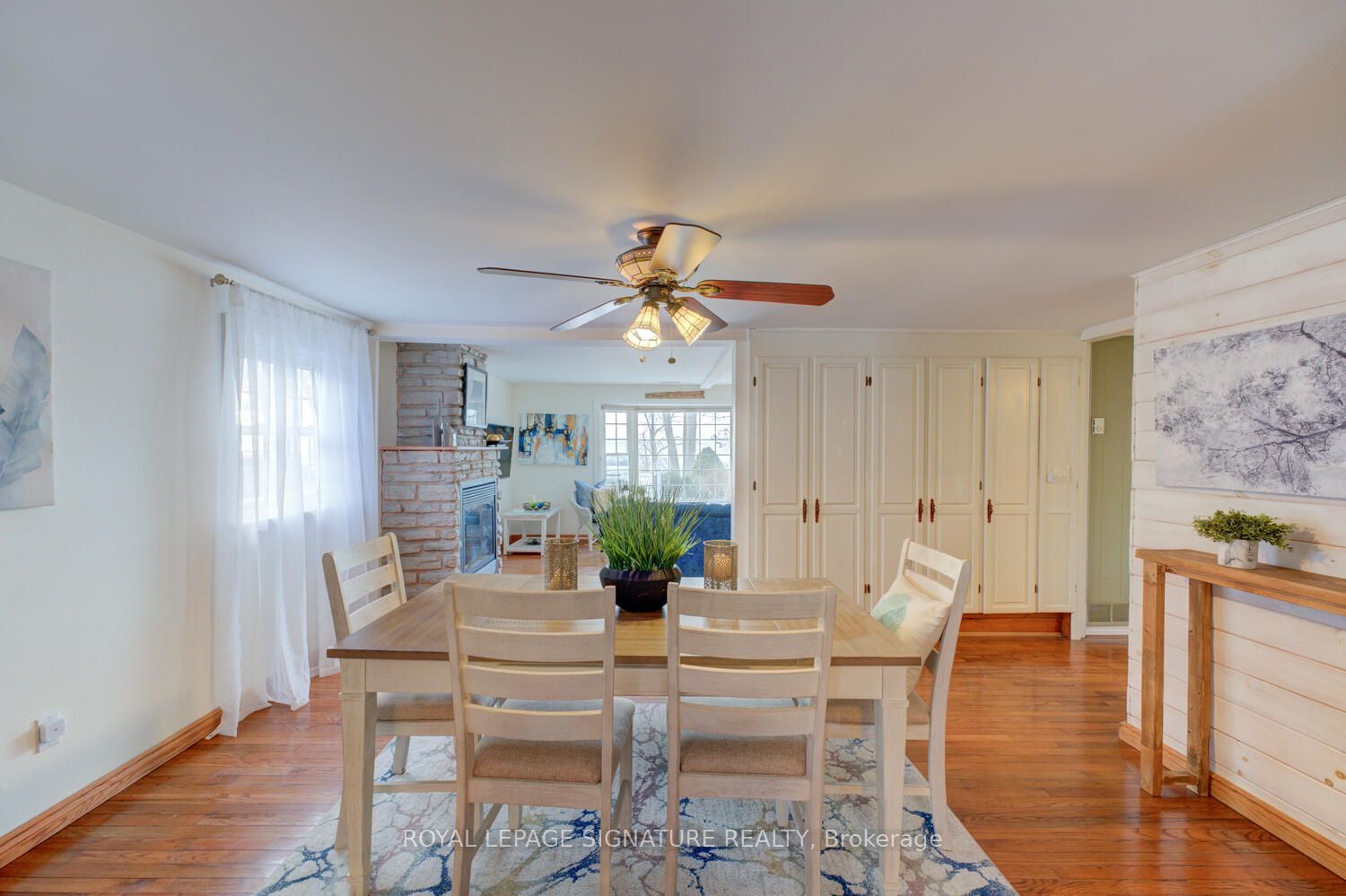291 Lakeshore Road N Property Photo 14