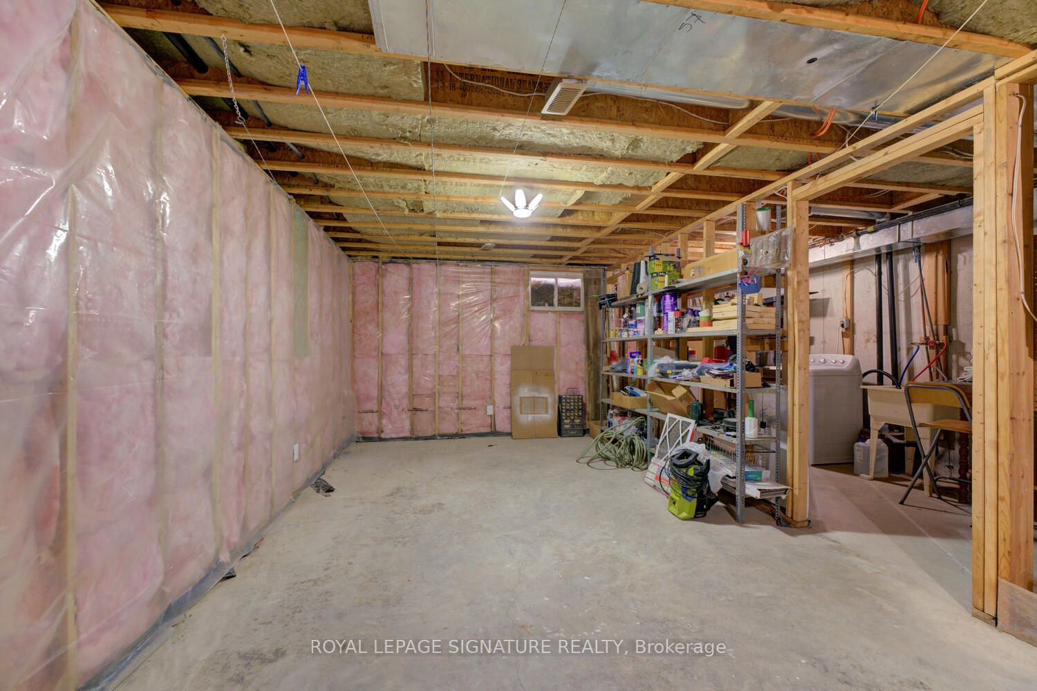 291 Lakeshore Road N Property Photo 39