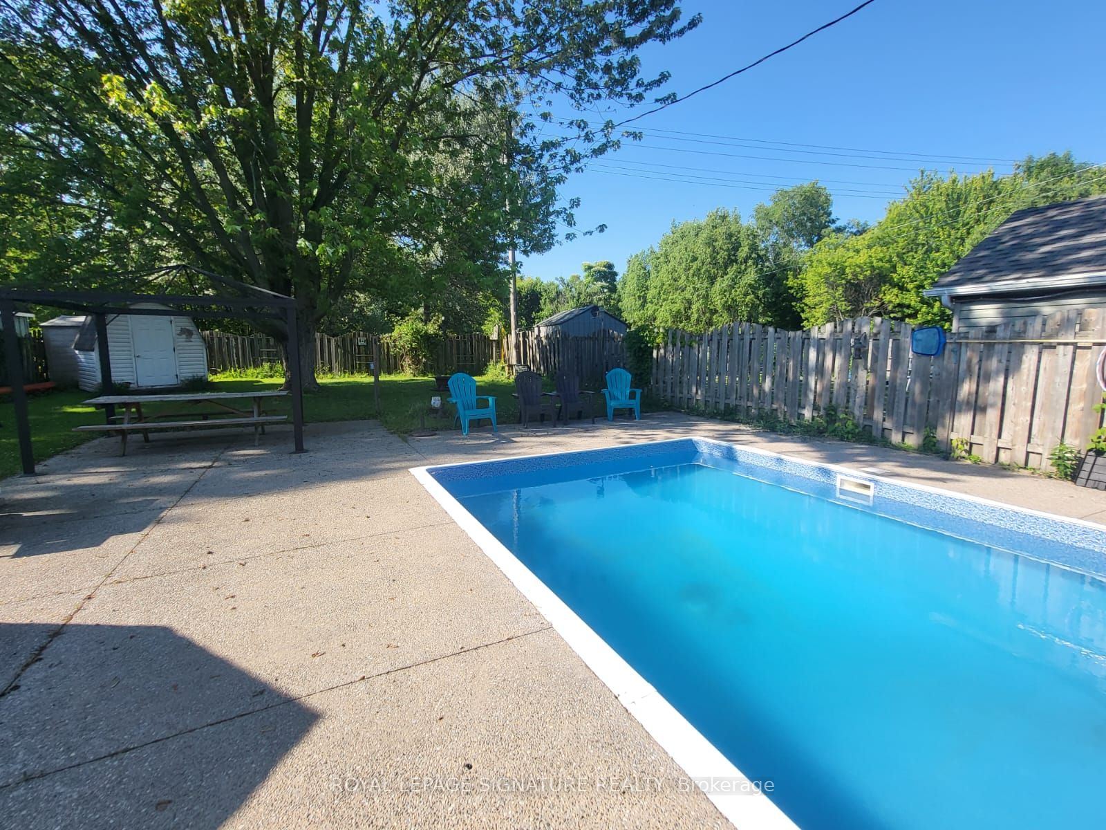 291 Lakeshore Road N Property Photo 42