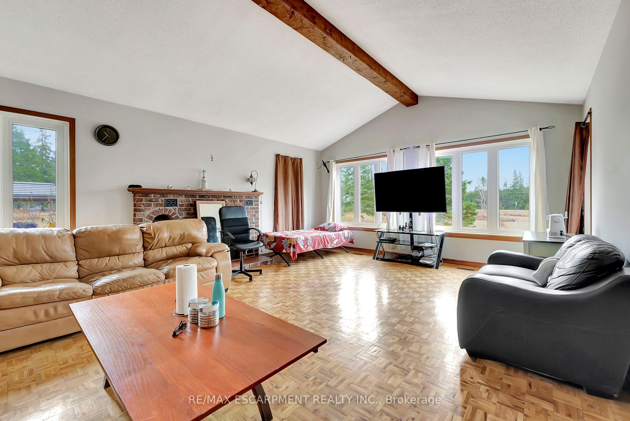 2280 Highway 6 N/a Property Photo 3